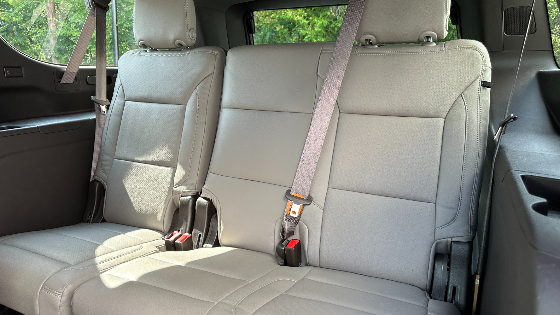 Used 2022 GMC Yukon XL SLE / LEATHER / MAX TRAILERING / SAFETY PLUS for sale $59,999 at Formula Imports in Charlotte NC 28227 27