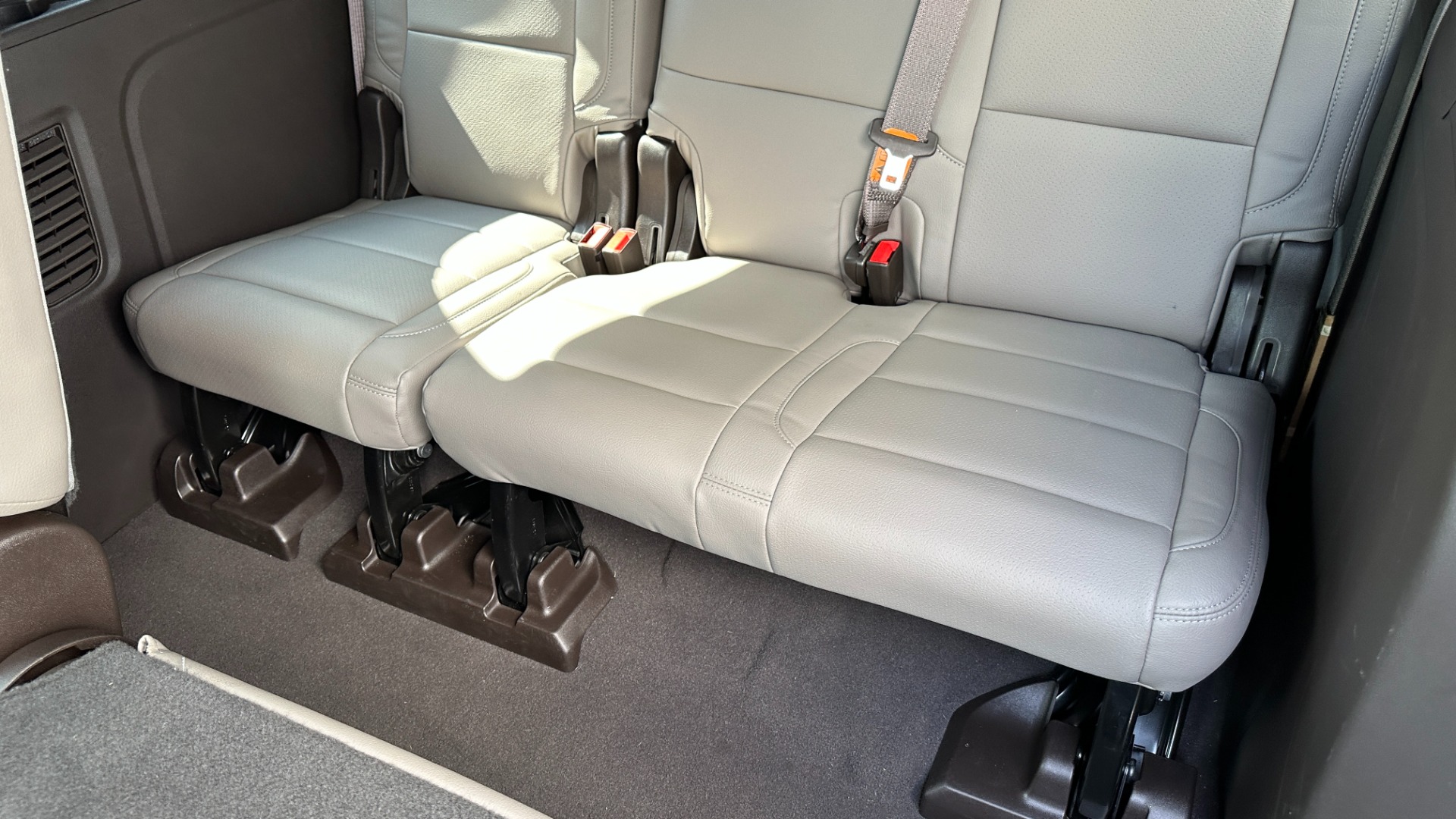 Used 2022 GMC Yukon XL SLE / LEATHER / MAX TRAILERING / SAFETY PLUS for sale $59,999 at Formula Imports in Charlotte NC 28227 28