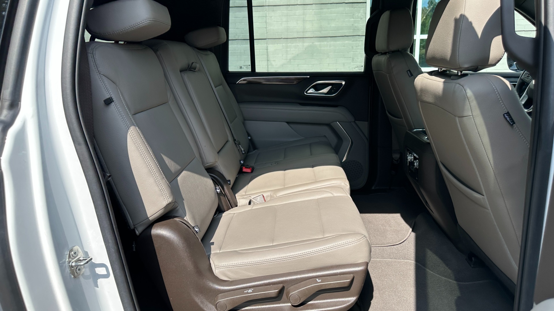 Used 2022 GMC Yukon XL SLE / LEATHER / MAX TRAILERING / SAFETY PLUS for sale $59,999 at Formula Imports in Charlotte NC 28227 30