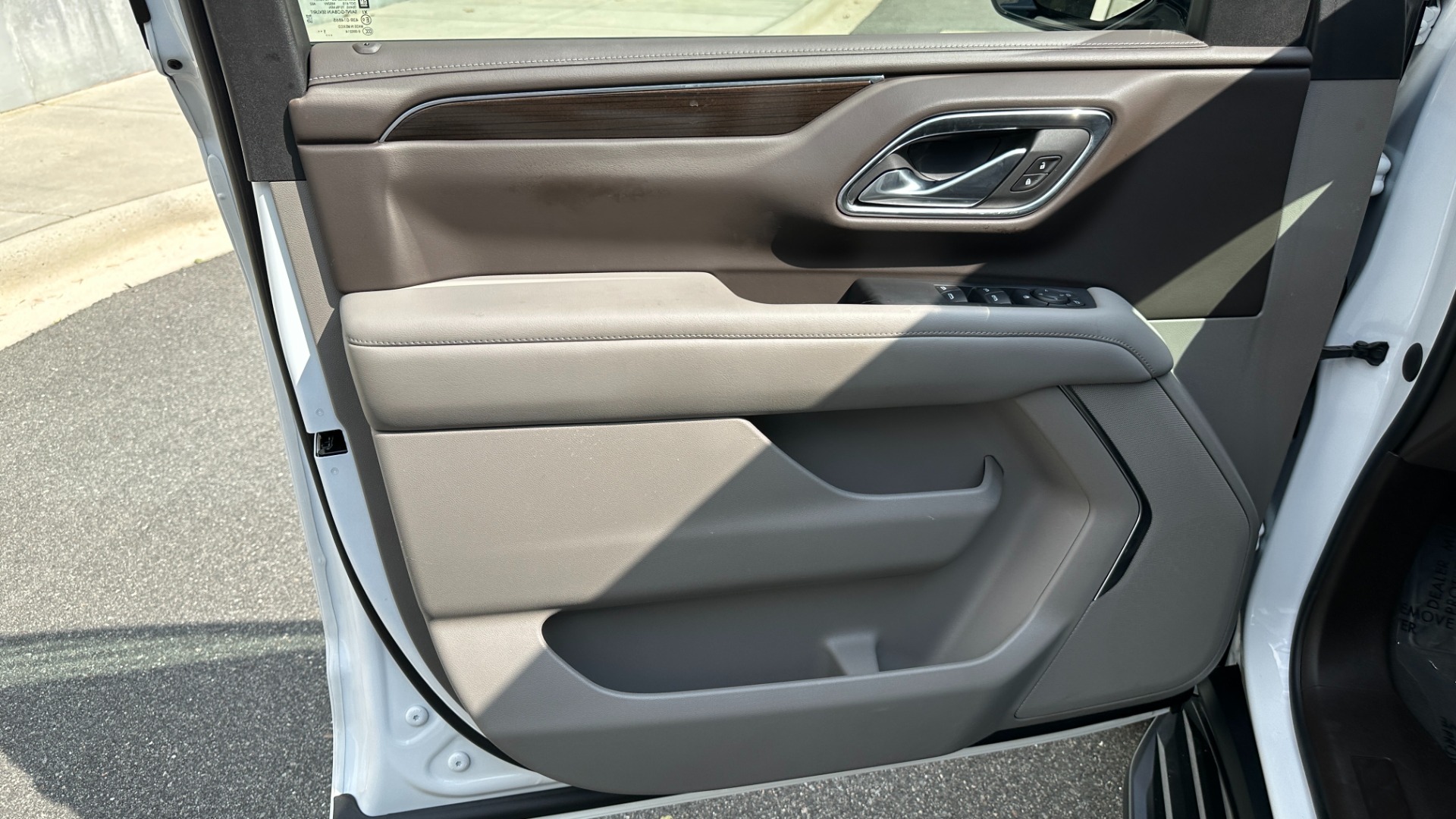 Used 2022 GMC Yukon XL SLE / LEATHER / MAX TRAILERING / SAFETY PLUS for sale Sold at Formula Imports in Charlotte NC 28227 8