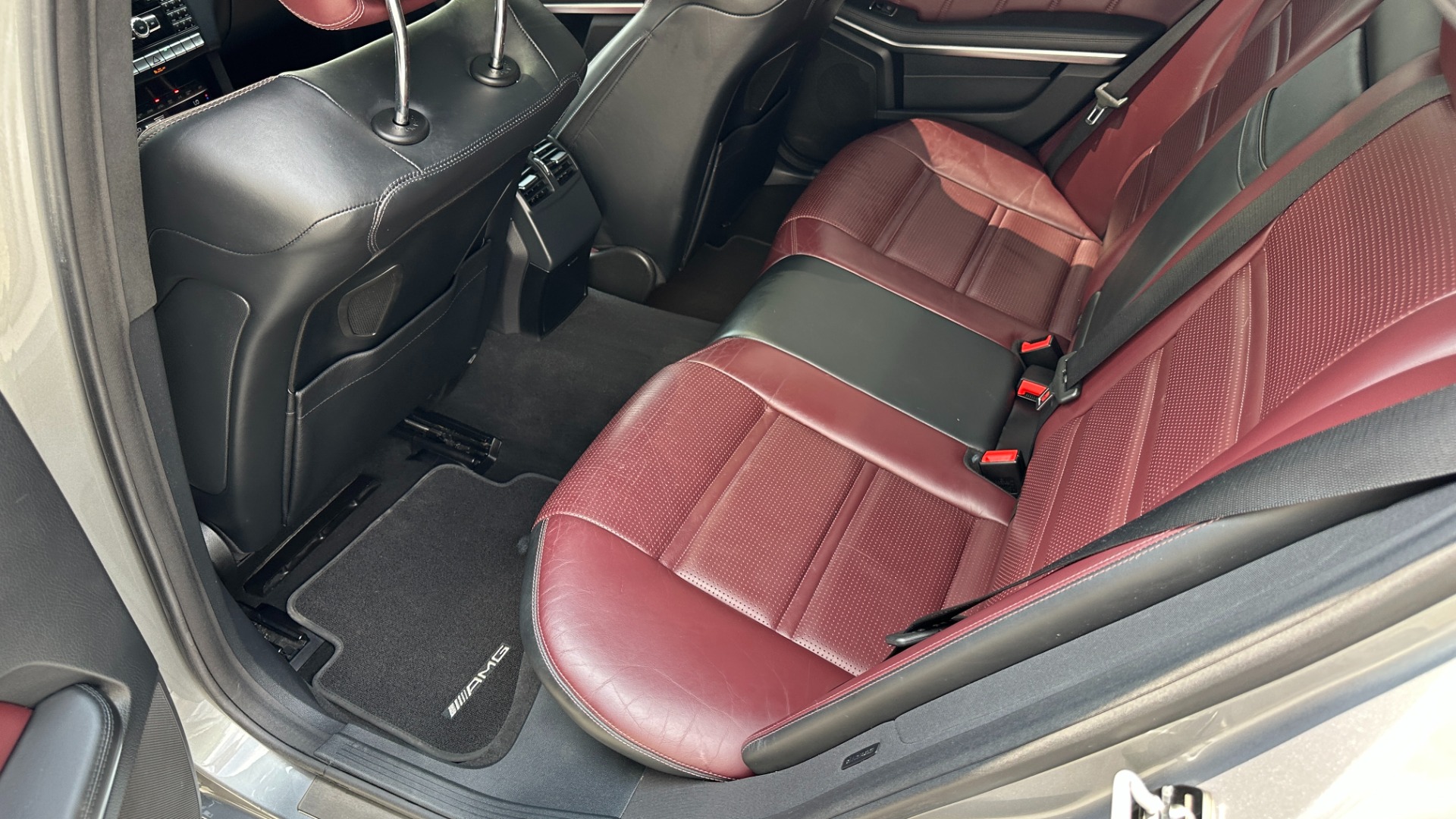 Used 2015 Mercedes-Benz E-Class E 63 AMG for sale Sold at Formula Imports in Charlotte NC 28227 24