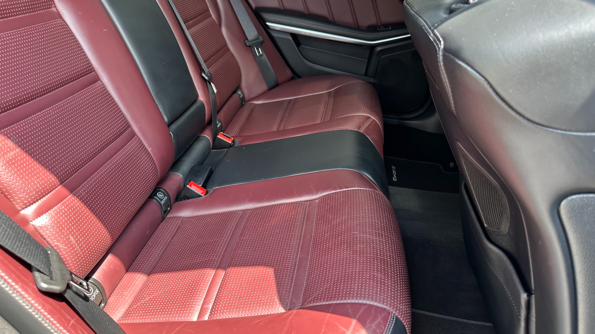 Used 2015 Mercedes-Benz E-Class E 63 AMG for sale Sold at Formula Imports in Charlotte NC 28227 32