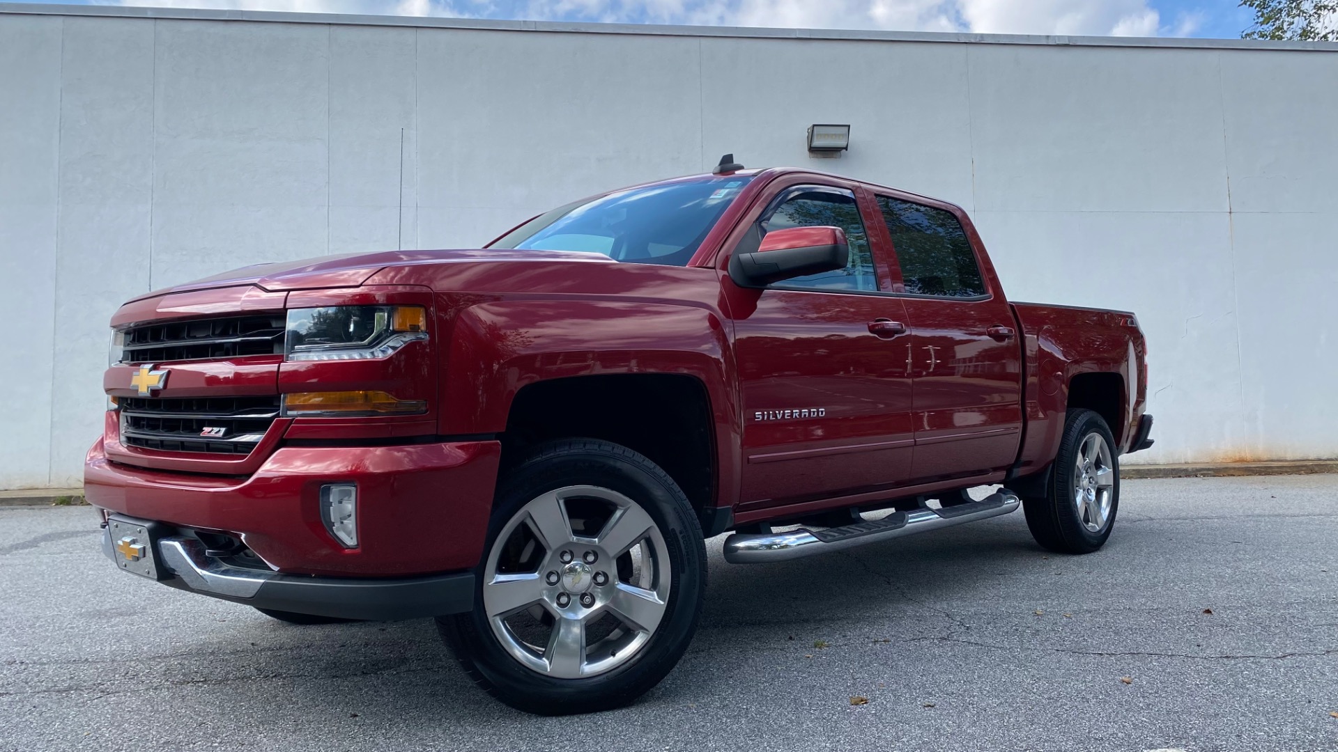Used 2018 Chevrolet Silverado 1500 LT for sale Sold at Formula Imports in Charlotte NC 28227 1
