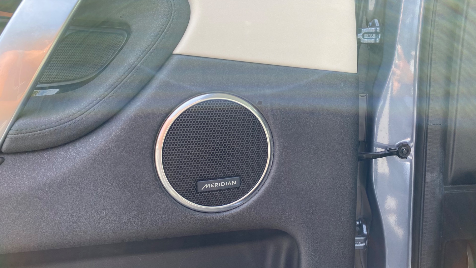 Used 2020 Land Rover Discovery Sport S for sale Sold at Formula Imports in Charlotte NC 28227 16