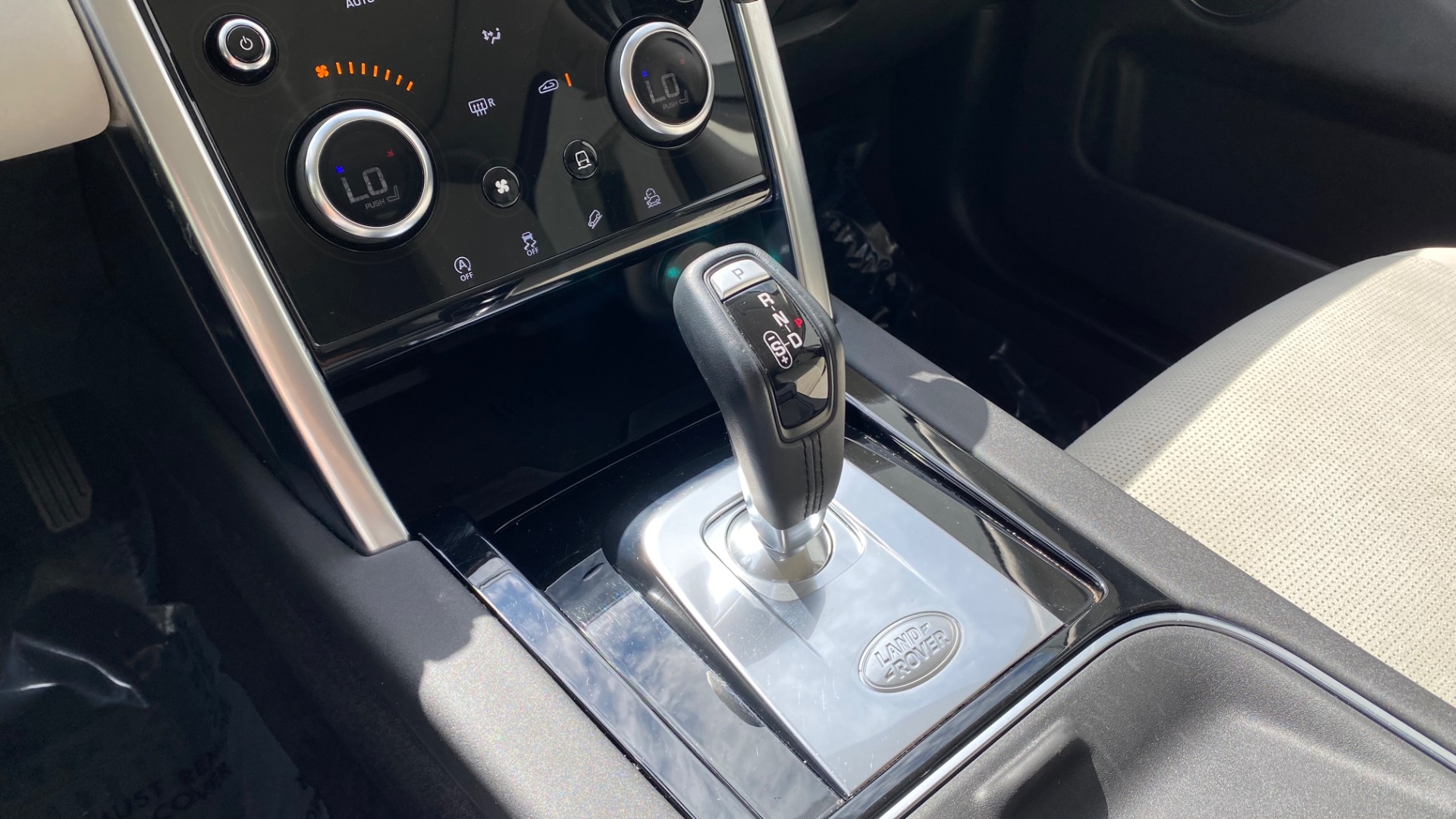 Used 2020 Land Rover Discovery Sport S for sale Sold at Formula Imports in Charlotte NC 28227 29