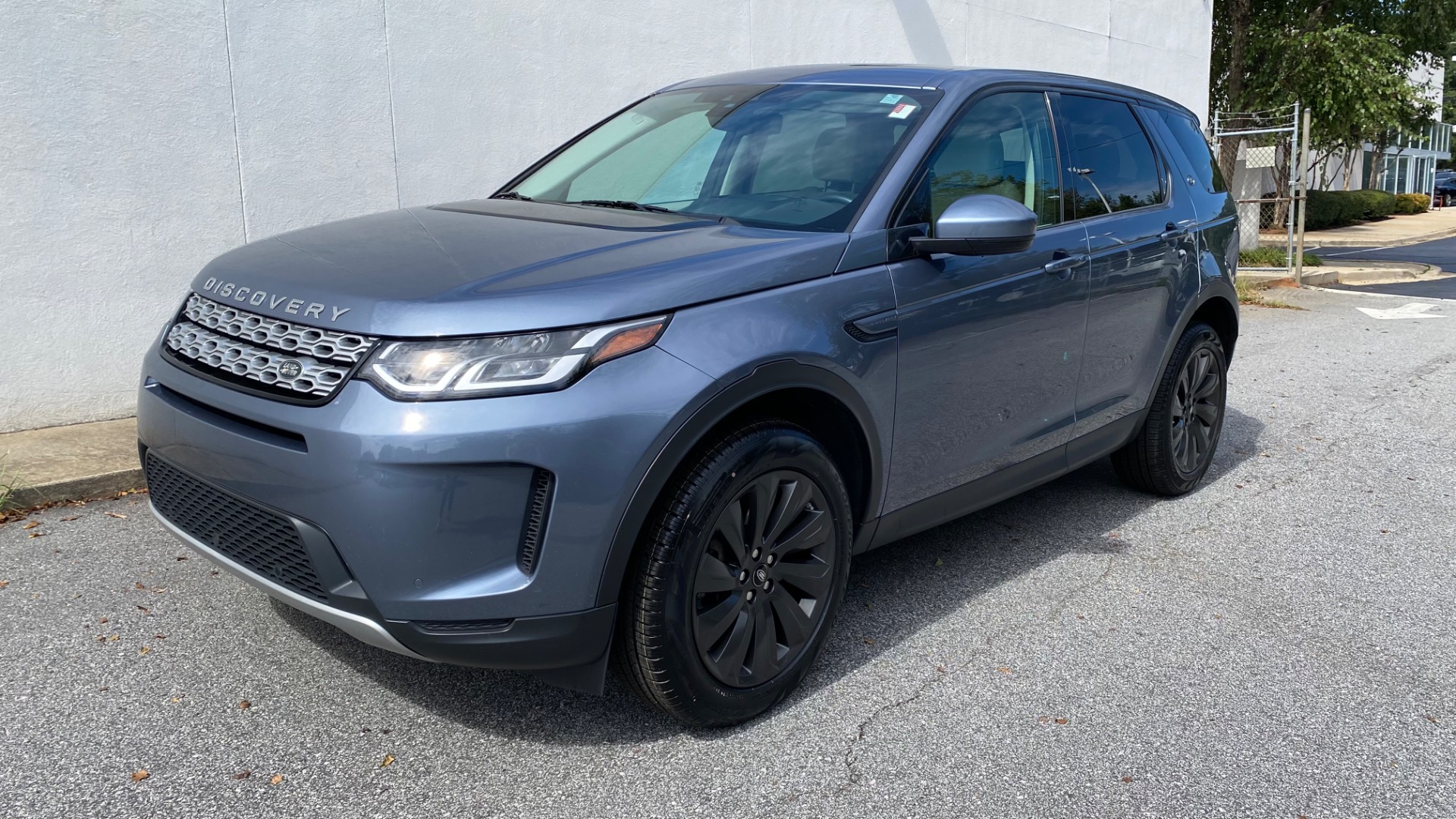 Used 2020 Land Rover Discovery Sport S for sale Sold at Formula Imports in Charlotte NC 28227 3