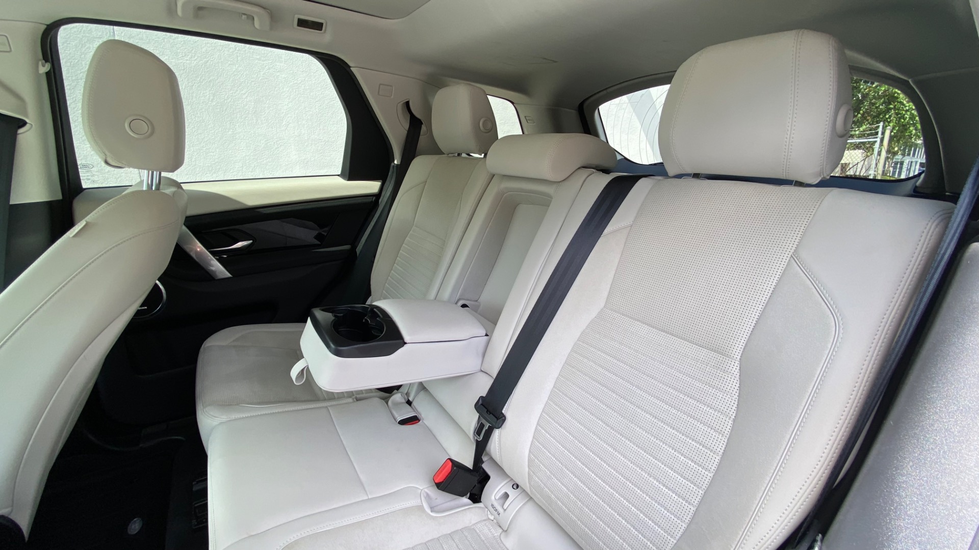 Used 2020 Land Rover Discovery Sport S for sale Sold at Formula Imports in Charlotte NC 28227 33