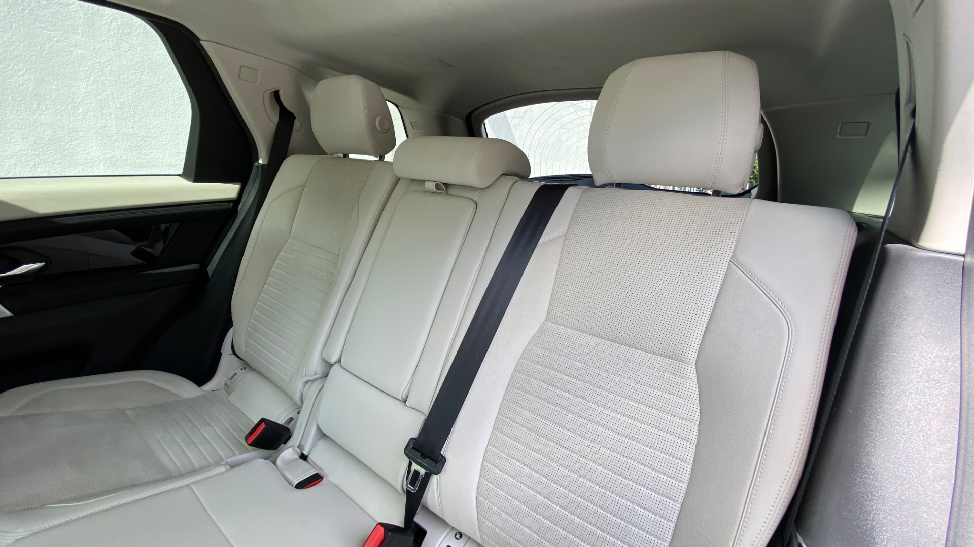 Used 2020 Land Rover Discovery Sport S for sale Sold at Formula Imports in Charlotte NC 28227 35