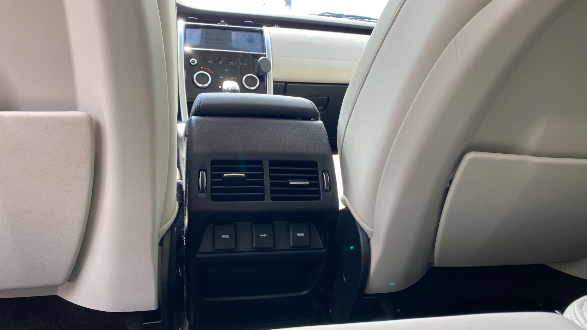 Used 2020 Land Rover Discovery Sport S for sale Sold at Formula Imports in Charlotte NC 28227 36