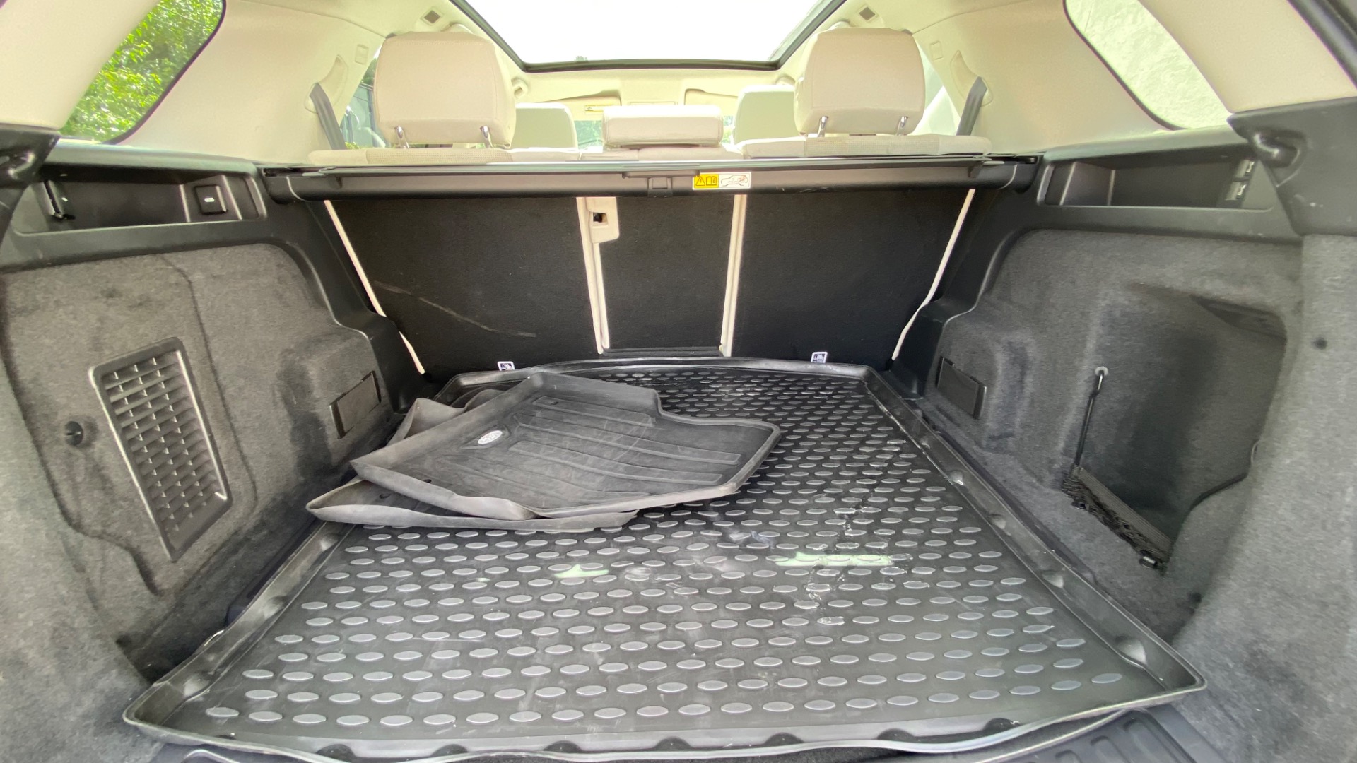 Used 2020 Land Rover Discovery Sport S for sale Sold at Formula Imports in Charlotte NC 28227 46