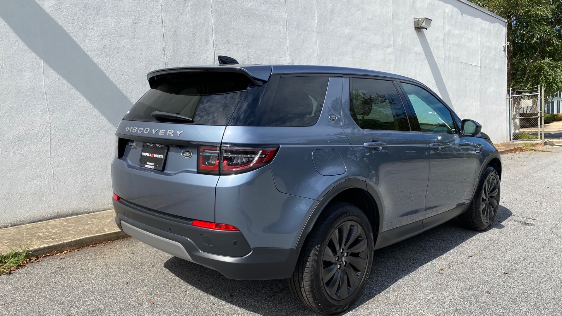 Used 2020 Land Rover Discovery Sport S for sale Sold at Formula Imports in Charlotte NC 28227 9