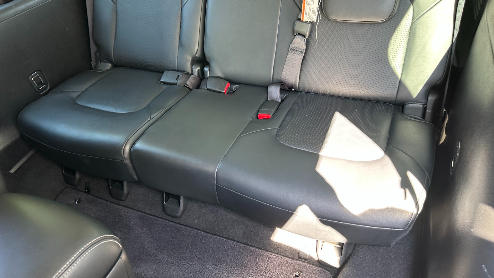 Used 2017 INFINITI QX80 SIGNATURE EDITION / 3 ROW SEATING / NAV / LEATHER for sale $25,995 at Formula Imports in Charlotte NC 28227 28
