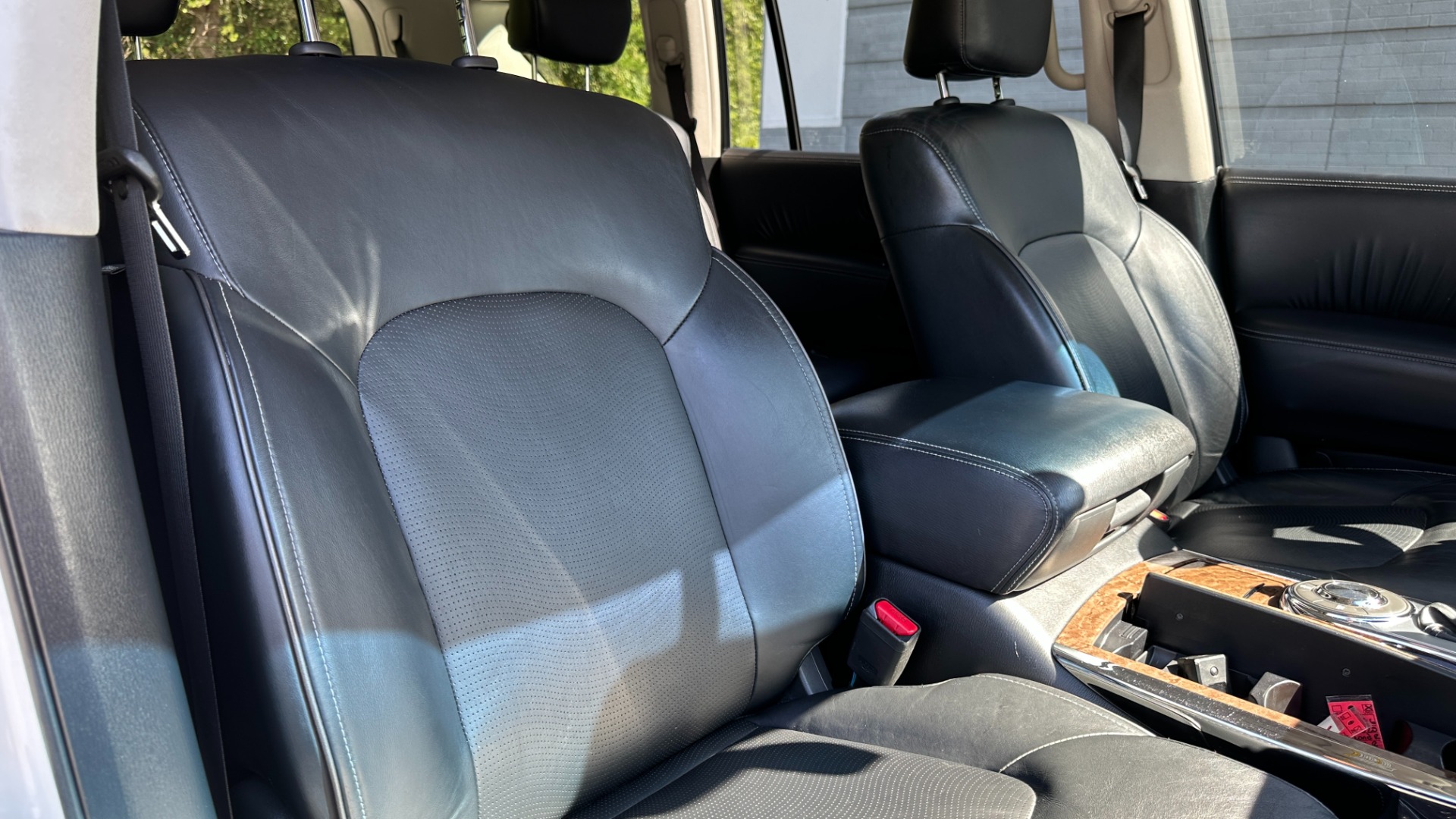 Used 2017 INFINITI QX80 SIGNATURE EDITION / 3 ROW SEATING / NAV / LEATHER for sale $25,995 at Formula Imports in Charlotte NC 28227 38
