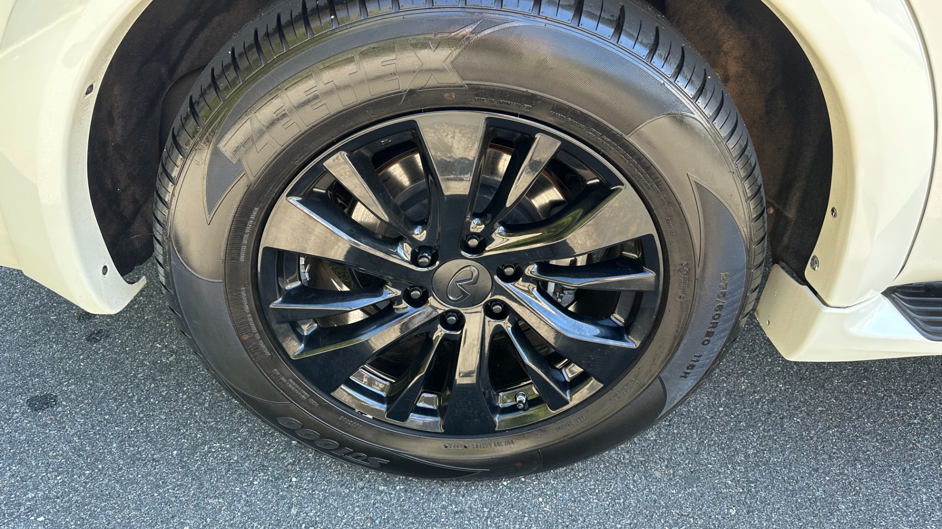Used 2017 INFINITI QX80 SIGNATURE EDITION / 3 ROW SEATING / NAV / LEATHER for sale $25,995 at Formula Imports in Charlotte NC 28227 48