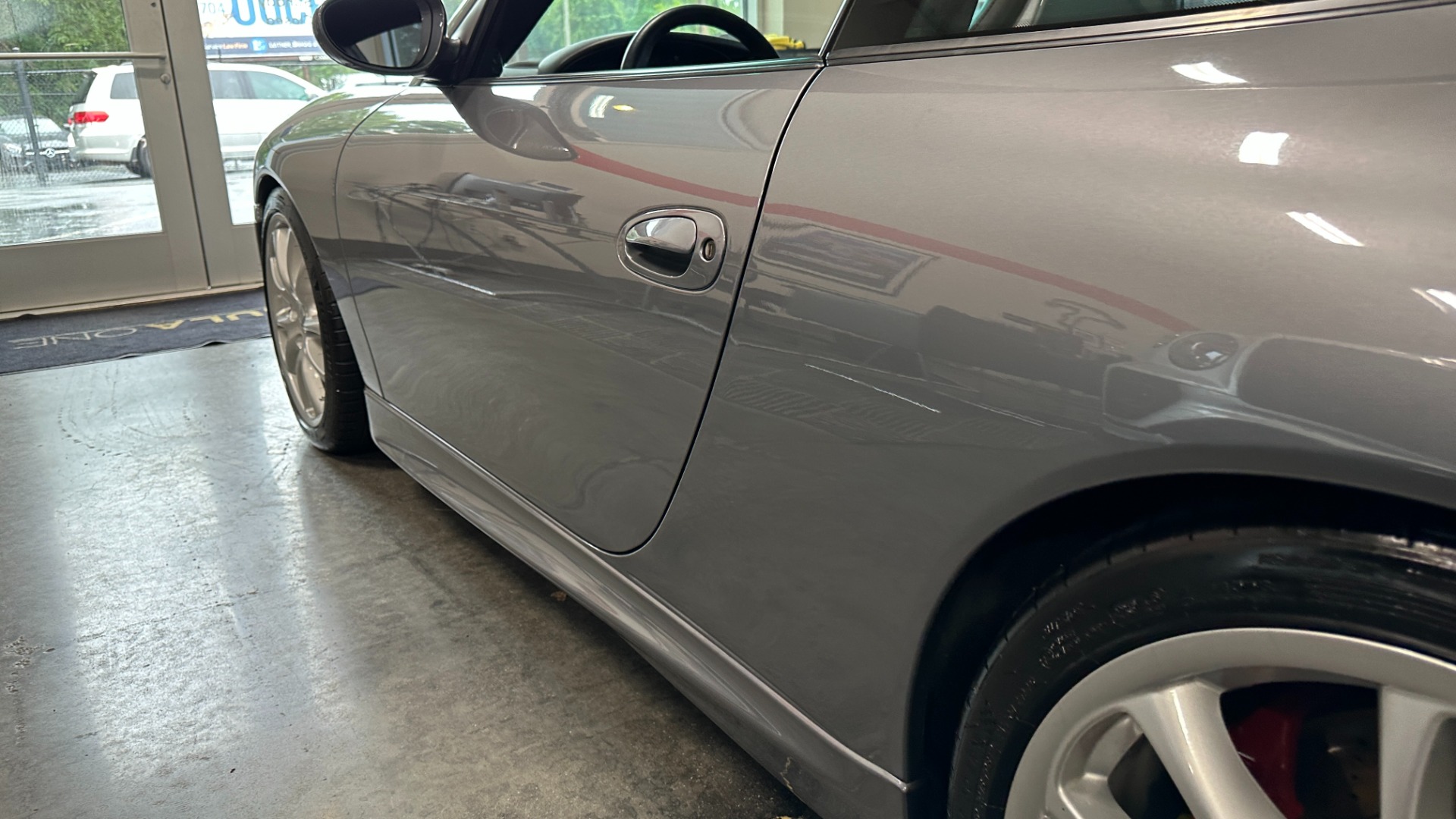Used 2004 Porsche 911 GT3 / SPORTS SEATS / SERVICE BINDER / CLEAN DME for sale $121,900 at Formula Imports in Charlotte NC 28227 30