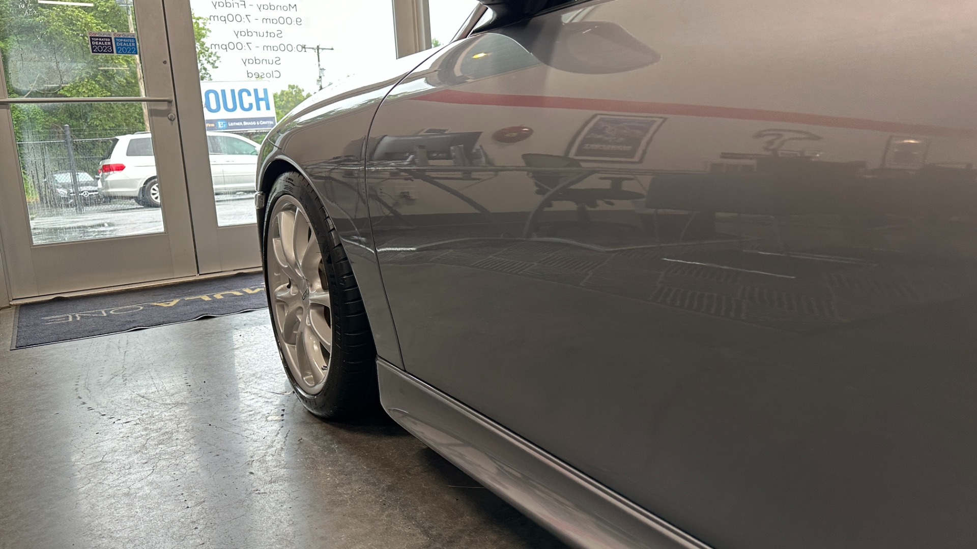 Used 2004 Porsche 911 GT3 / SPORTS SEATS / SERVICE BINDER / CLEAN DME for sale $121,900 at Formula Imports in Charlotte NC 28227 31