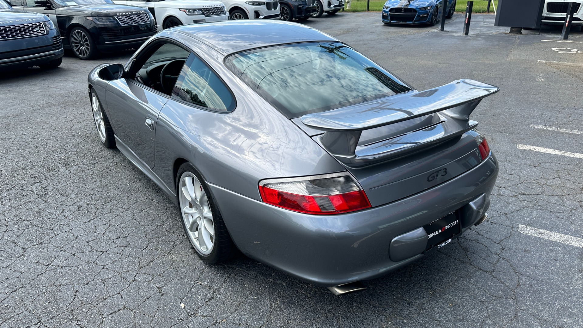 Used 2004 Porsche 911 GT3 / SPORTS SEATS / SERVICE BINDER / CLEAN DME for sale $121,900 at Formula Imports in Charlotte NC 28227 4