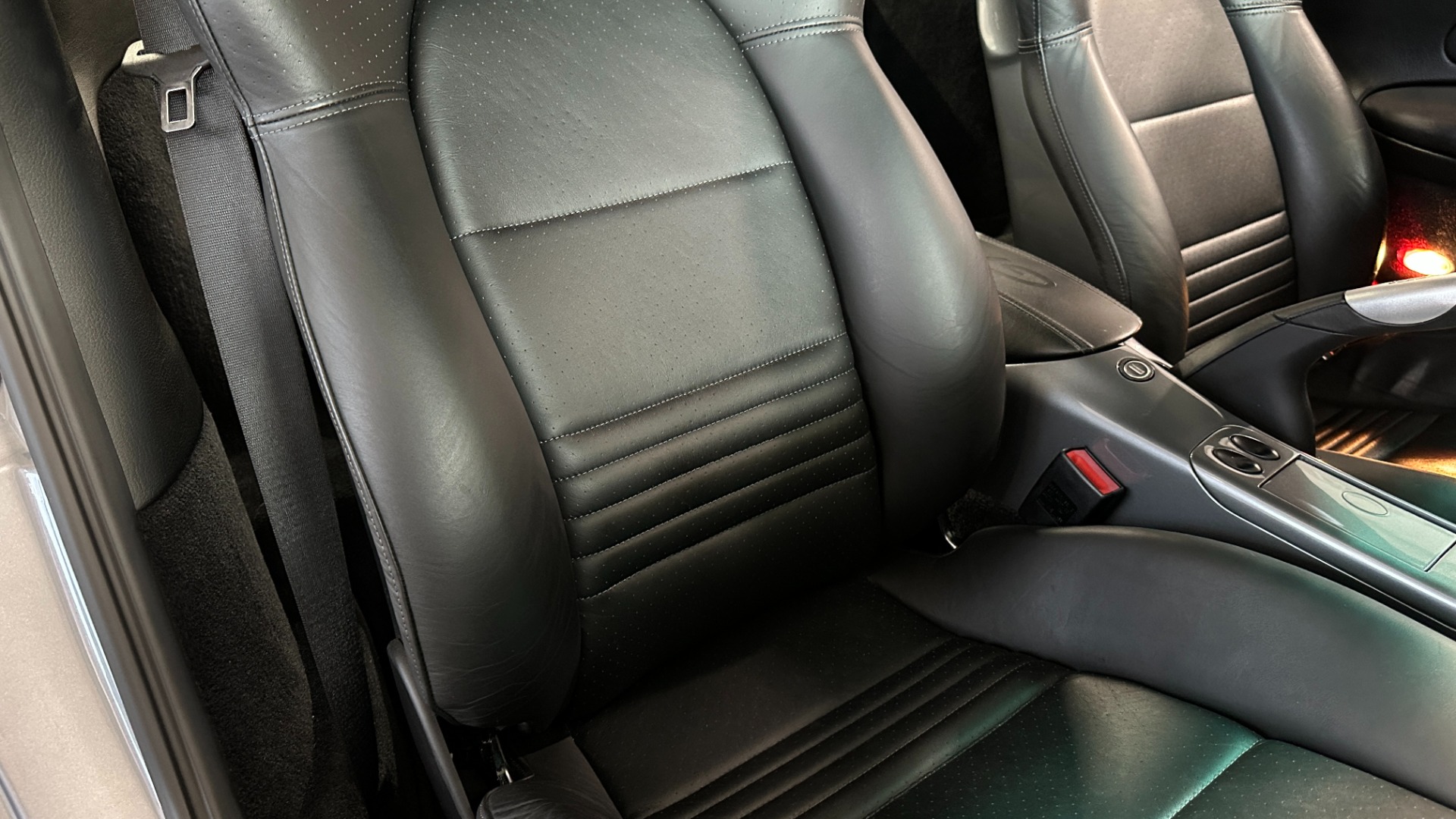 Used 2004 Porsche 911 GT3 / SPORTS SEATS / SERVICE BINDER / CLEAN DME for sale Sold at Formula Imports in Charlotte NC 28227 55