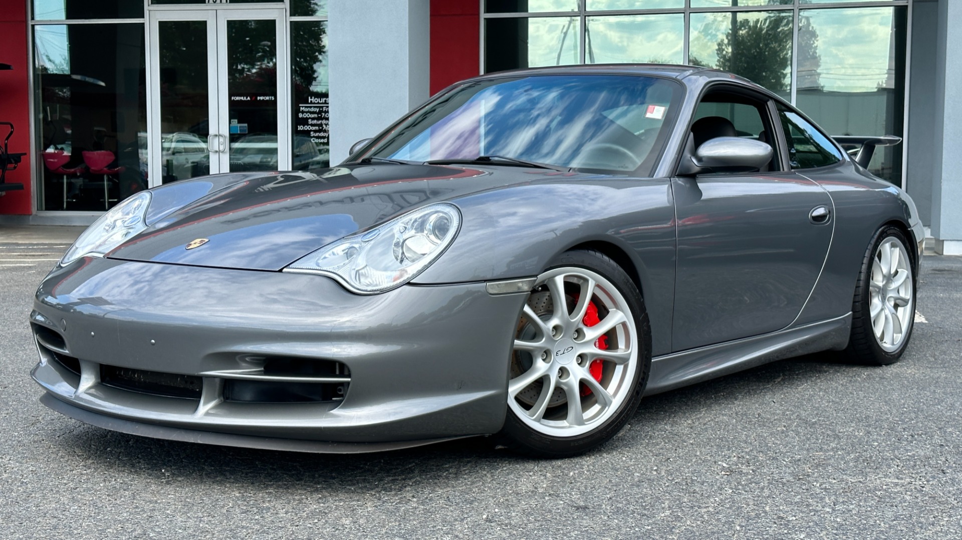 Used 2004 Porsche 911 GT3 / SPORTS SEATS / SERVICE BINDER / CLEAN DME for sale $121,900 at Formula Imports in Charlotte NC 28227 1