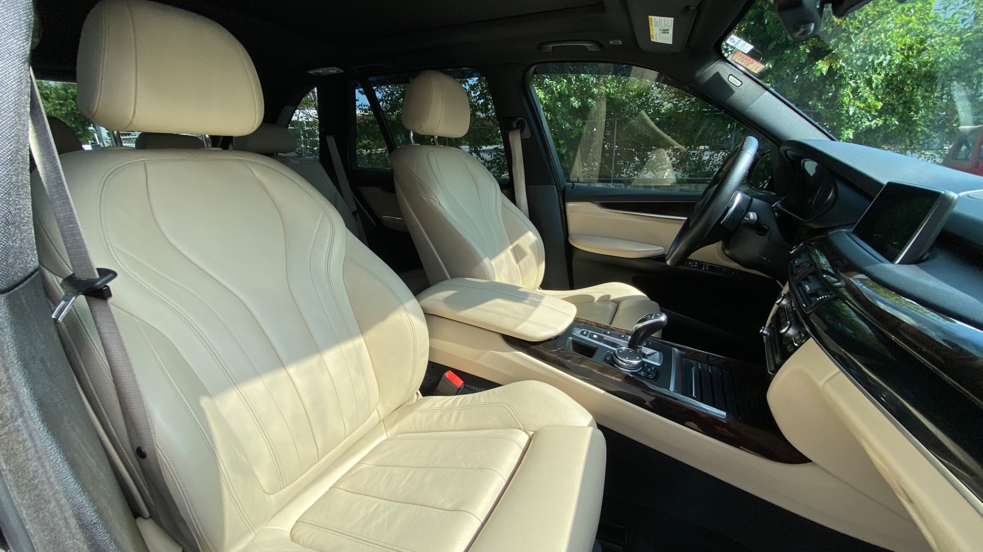 Used 2016 BMW X5 xDrive35i for sale $22,495 at Formula Imports in Charlotte NC 28227 40