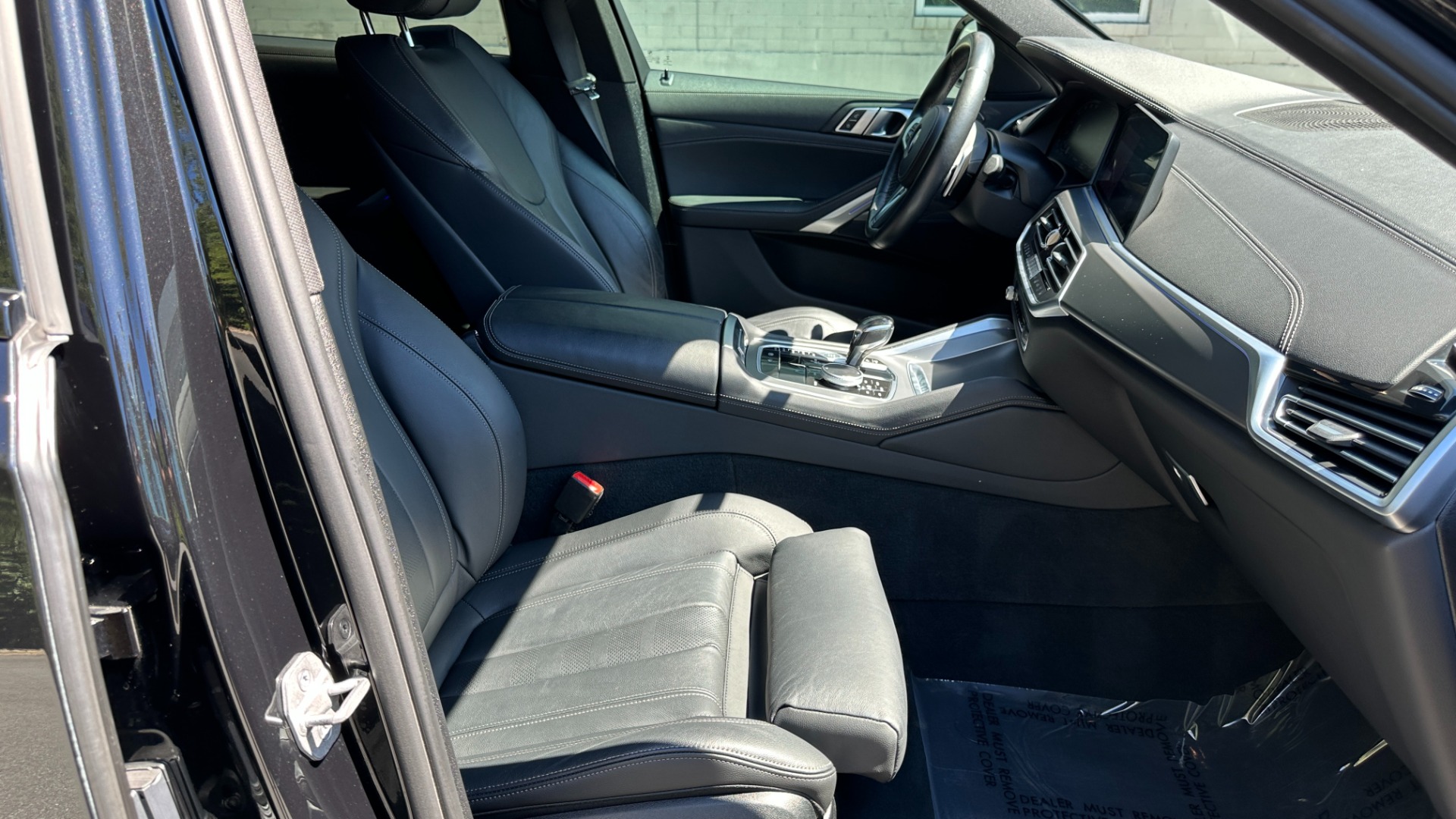 Used 2021 BMW X6 xDrive40i / M SPORT / PARKING ASSISTANCE / CONVENIENCE PKG for sale Sold at Formula Imports in Charlotte NC 28227 38