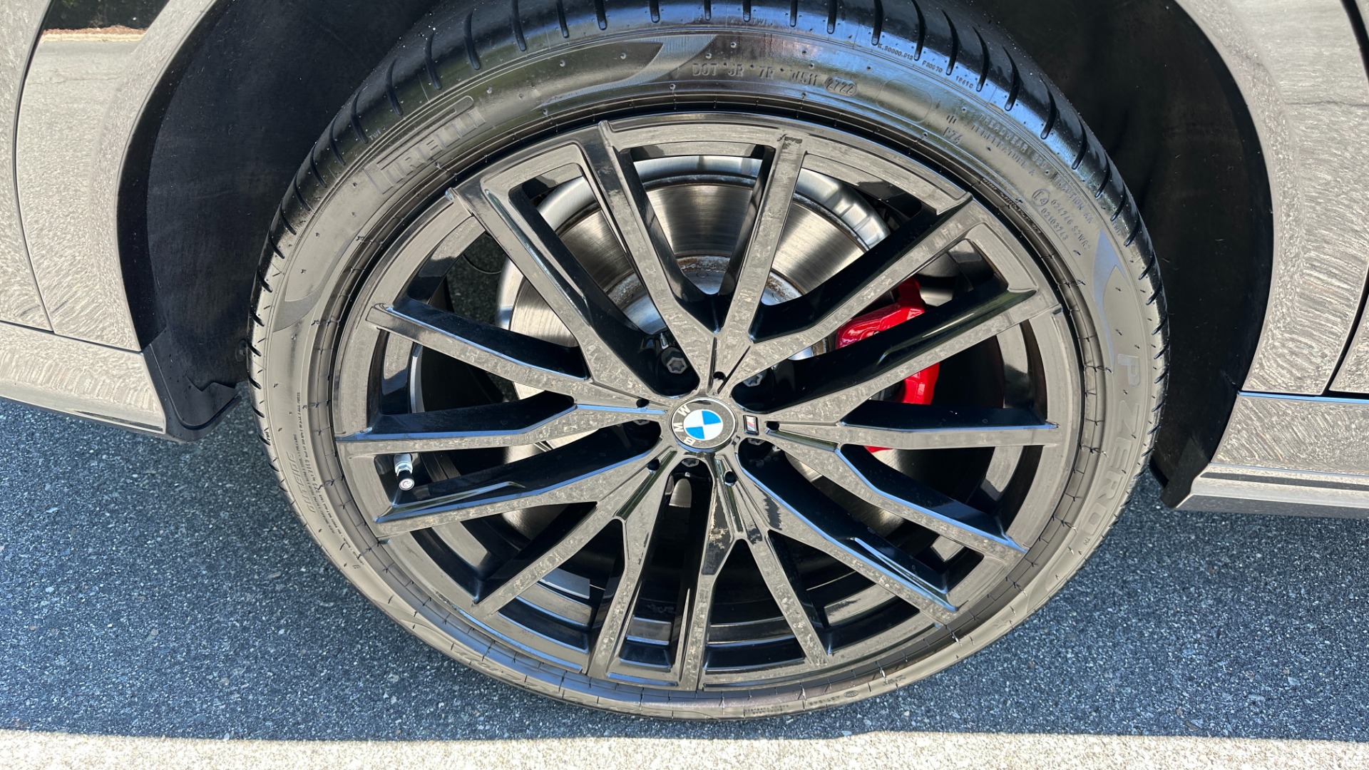 Used 2021 BMW X6 xDrive40i / M SPORT / PARKING ASSISTANCE / CONVENIENCE PKG for sale Sold at Formula Imports in Charlotte NC 28227 50