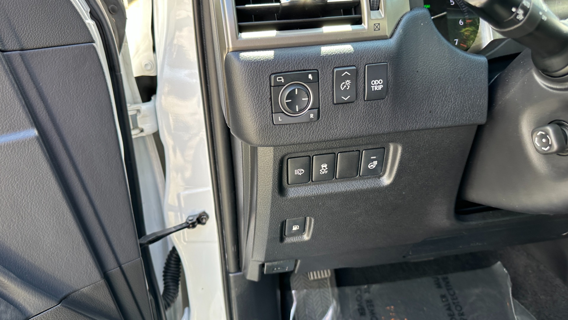 Used 2015 Lexus GX 460 LUXURY / MARK LEVINSON / ADJUSTABLE SUSPENSION / TOW HITCH / 3RD ROW for sale Sold at Formula Imports in Charlotte NC 28227 15