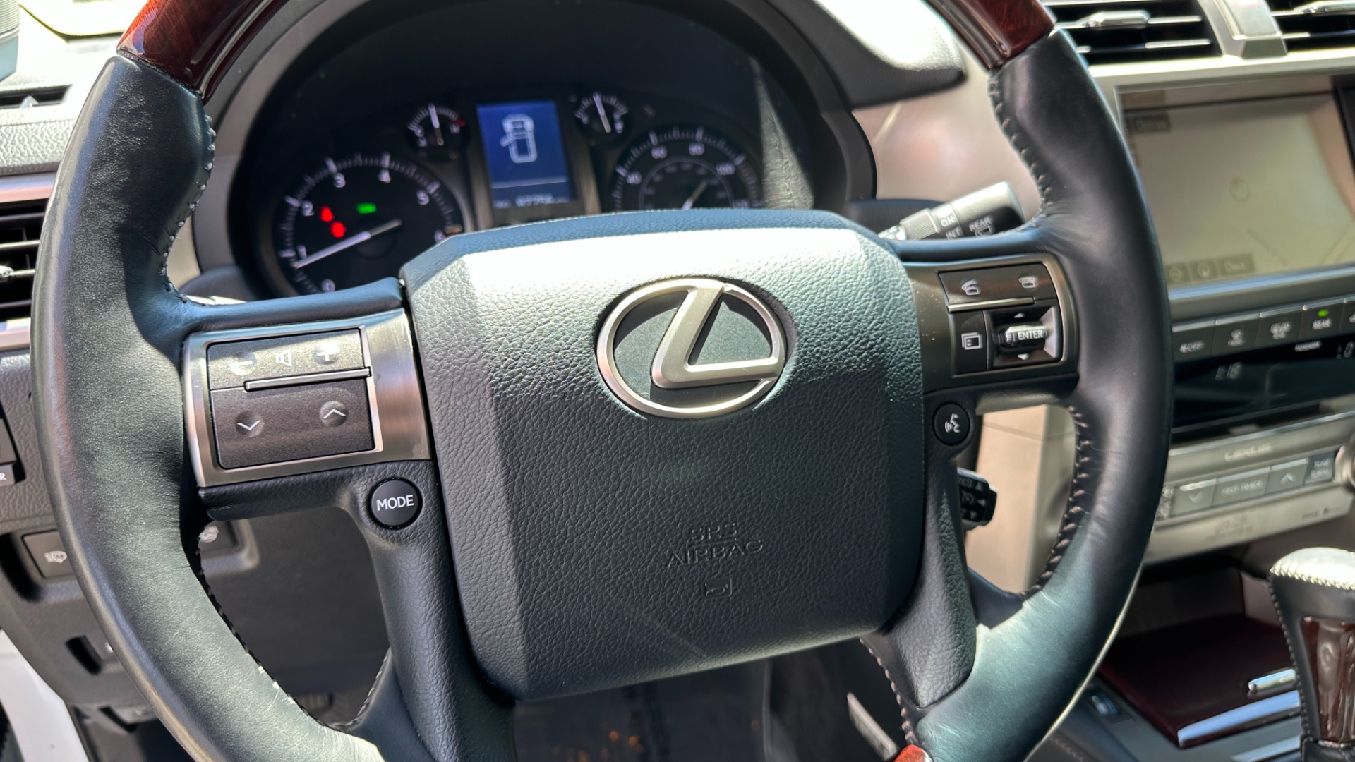 Used 2015 Lexus GX 460 LUXURY / MARK LEVINSON / ADJUSTABLE SUSPENSION / TOW HITCH / 3RD ROW for sale Sold at Formula Imports in Charlotte NC 28227 16