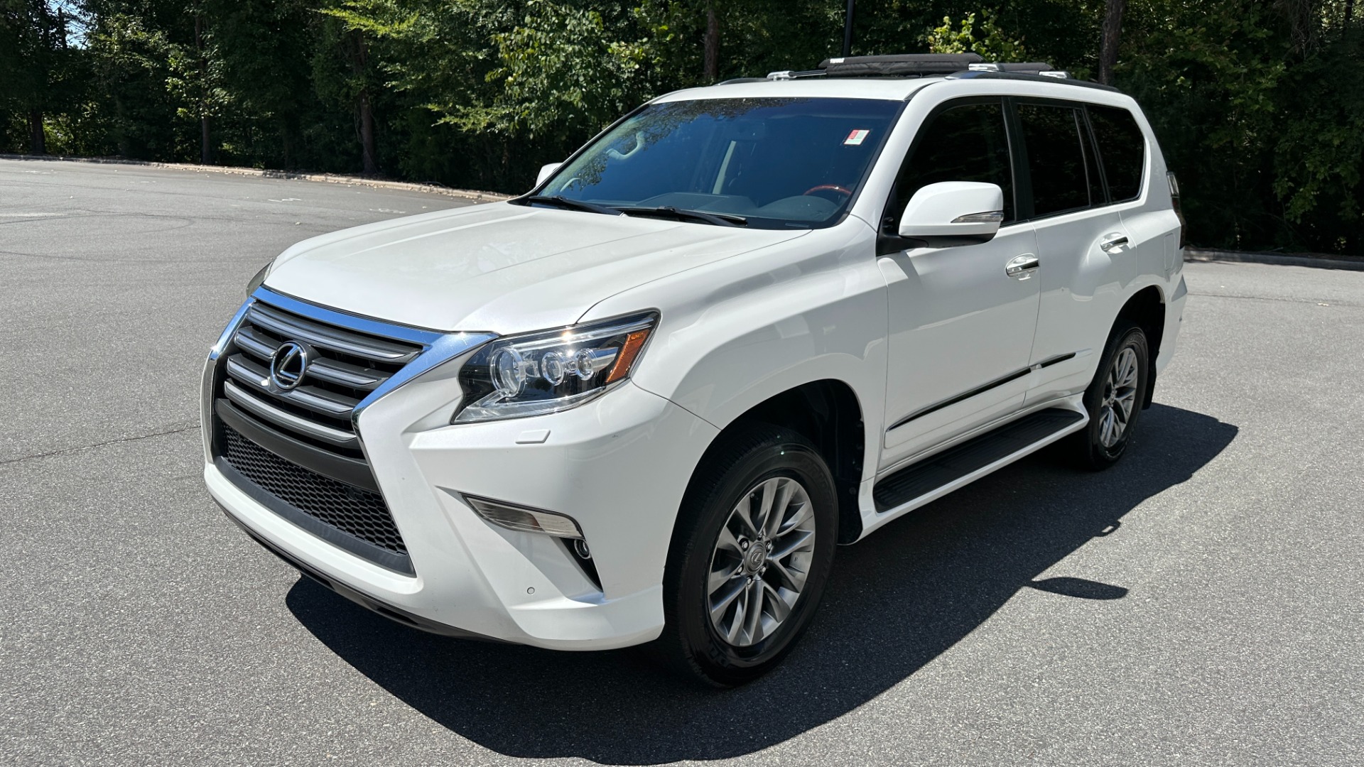 Used 2015 Lexus GX 460 LUXURY / MARK LEVINSON / ADJUSTABLE SUSPENSION / TOW HITCH / 3RD ROW for sale Sold at Formula Imports in Charlotte NC 28227 2