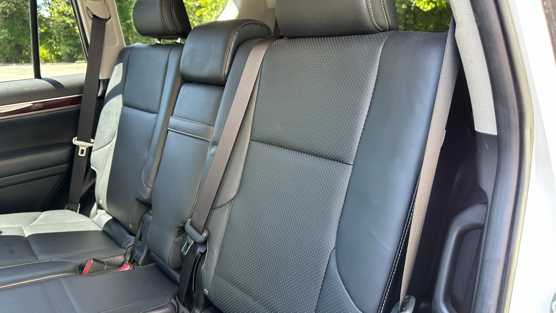 Used 2015 Lexus GX 460 LUXURY / MARK LEVINSON / ADJUSTABLE SUSPENSION / TOW HITCH / 3RD ROW for sale Sold at Formula Imports in Charlotte NC 28227 20