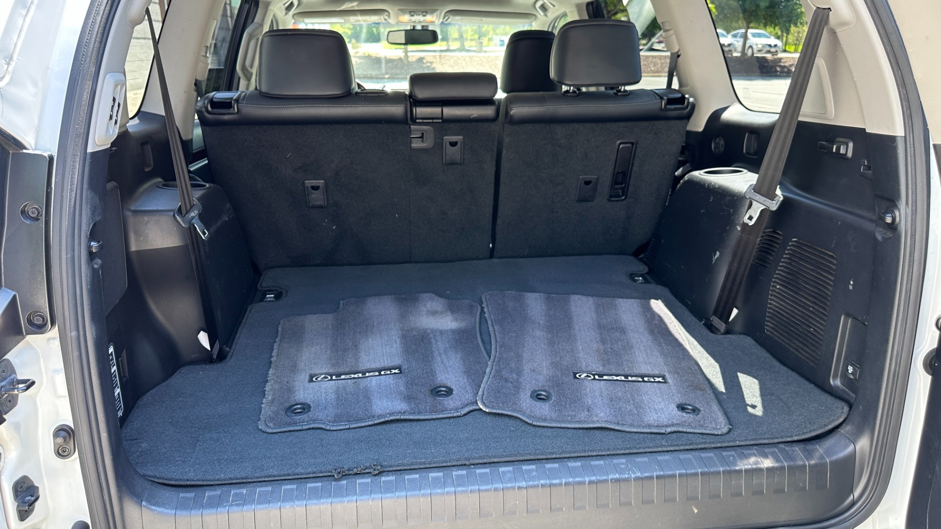 Used 2015 Lexus GX 460 LUXURY / MARK LEVINSON / ADJUSTABLE SUSPENSION / TOW HITCH / 3RD ROW for sale Sold at Formula Imports in Charlotte NC 28227 41
