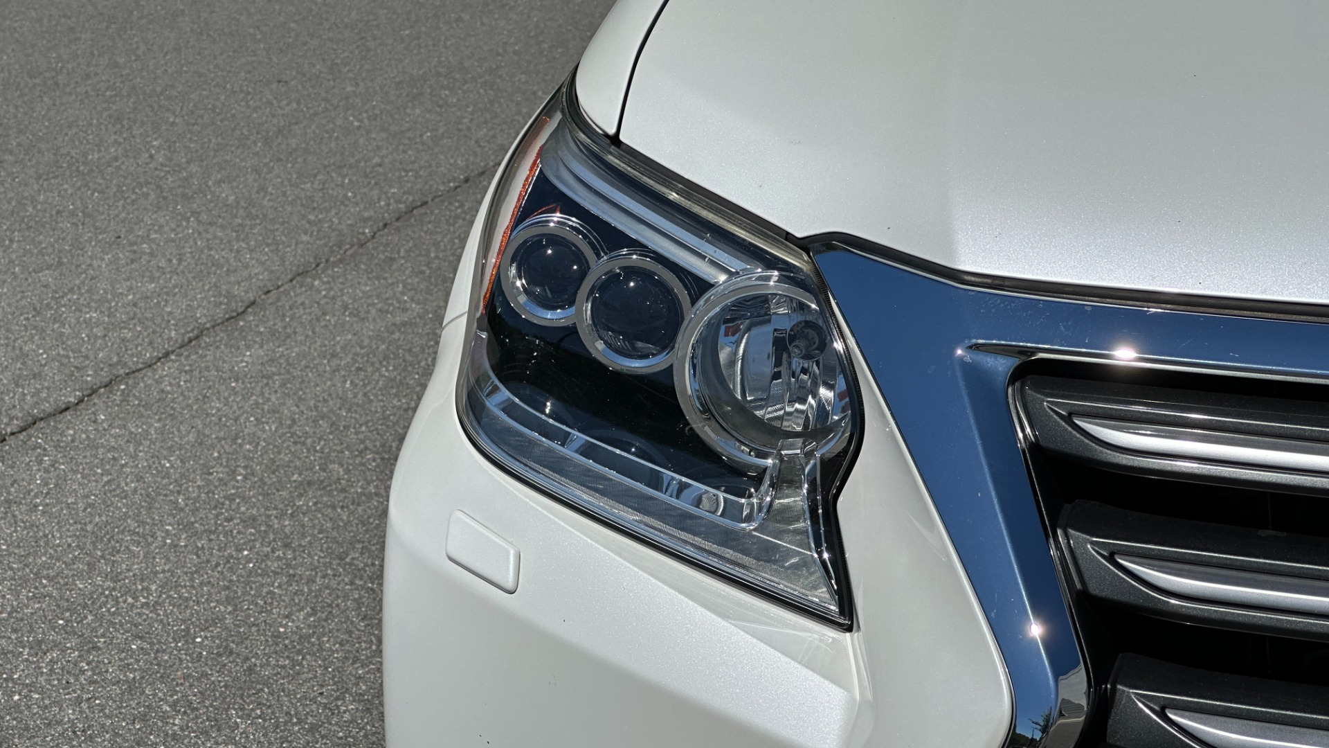 Used 2015 Lexus GX 460 LUXURY / MARK LEVINSON / ADJUSTABLE SUSPENSION / TOW HITCH / 3RD ROW for sale Sold at Formula Imports in Charlotte NC 28227 44