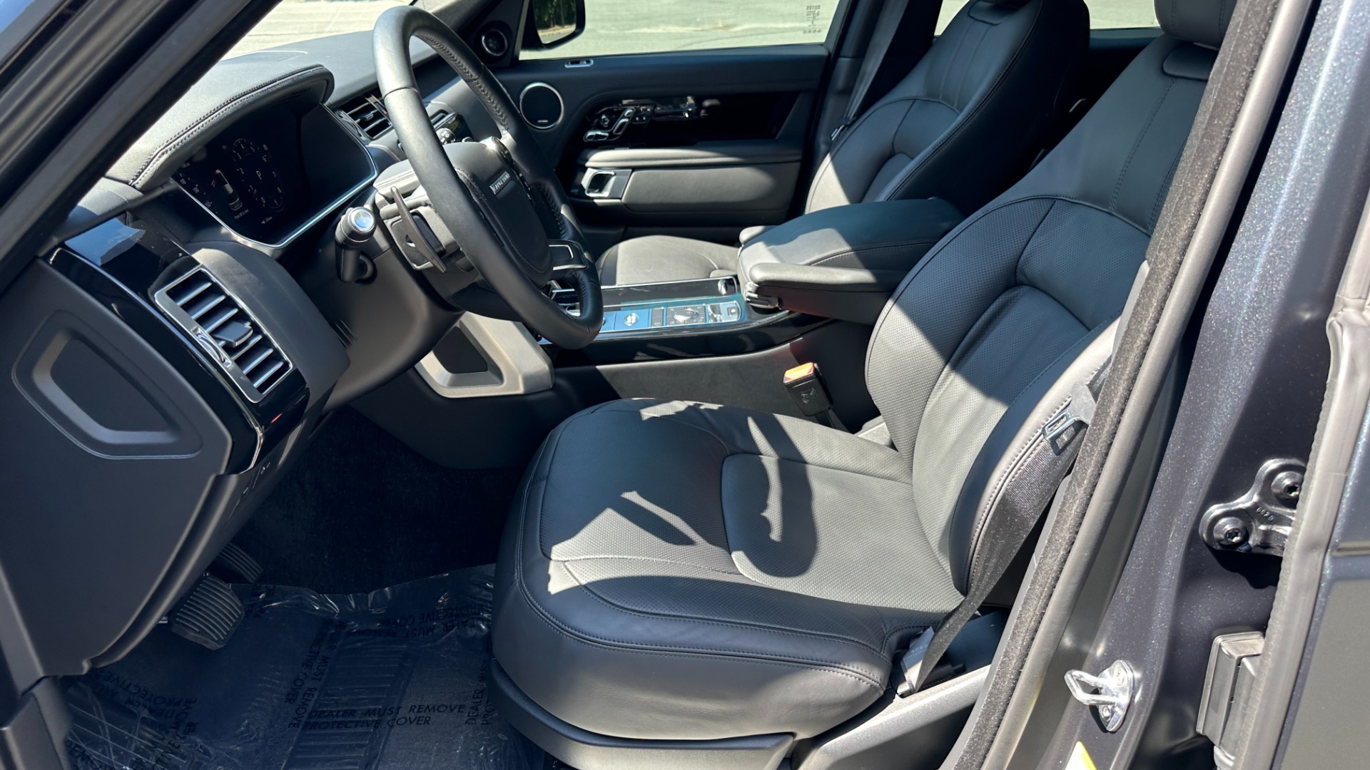 Used 2020 Land Rover Range Rover P525 HSE / SVO SATIN BLACK PAINT / GLOSS BLACK TRIM / DRIVER ASSIST for sale Sold at Formula Imports in Charlotte NC 28227 11