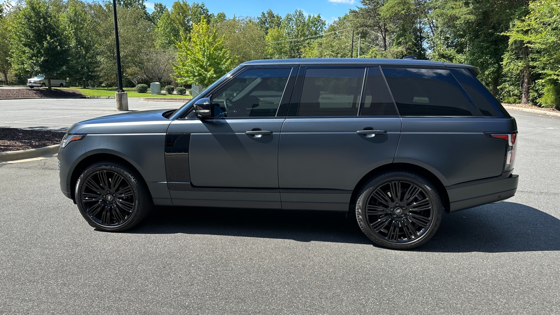 Used 2020 Land Rover Range Rover P525 HSE / SVO SATIN BLACK PAINT / GLOSS BLACK TRIM / DRIVER ASSIST for sale Sold at Formula Imports in Charlotte NC 28227 3