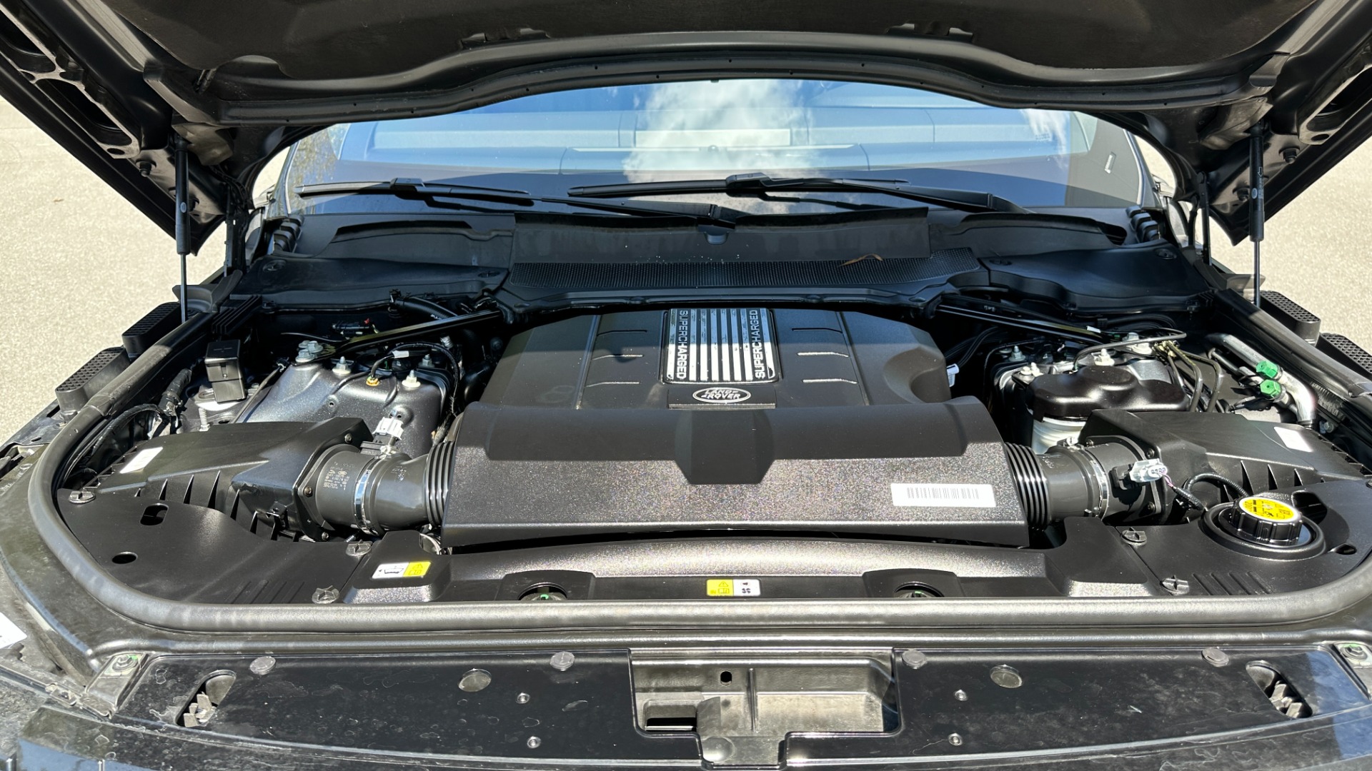 Used 2020 Land Rover Range Rover P525 HSE / SVO SATIN BLACK PAINT / GLOSS BLACK TRIM / DRIVER ASSIST for sale Sold at Formula Imports in Charlotte NC 28227 38