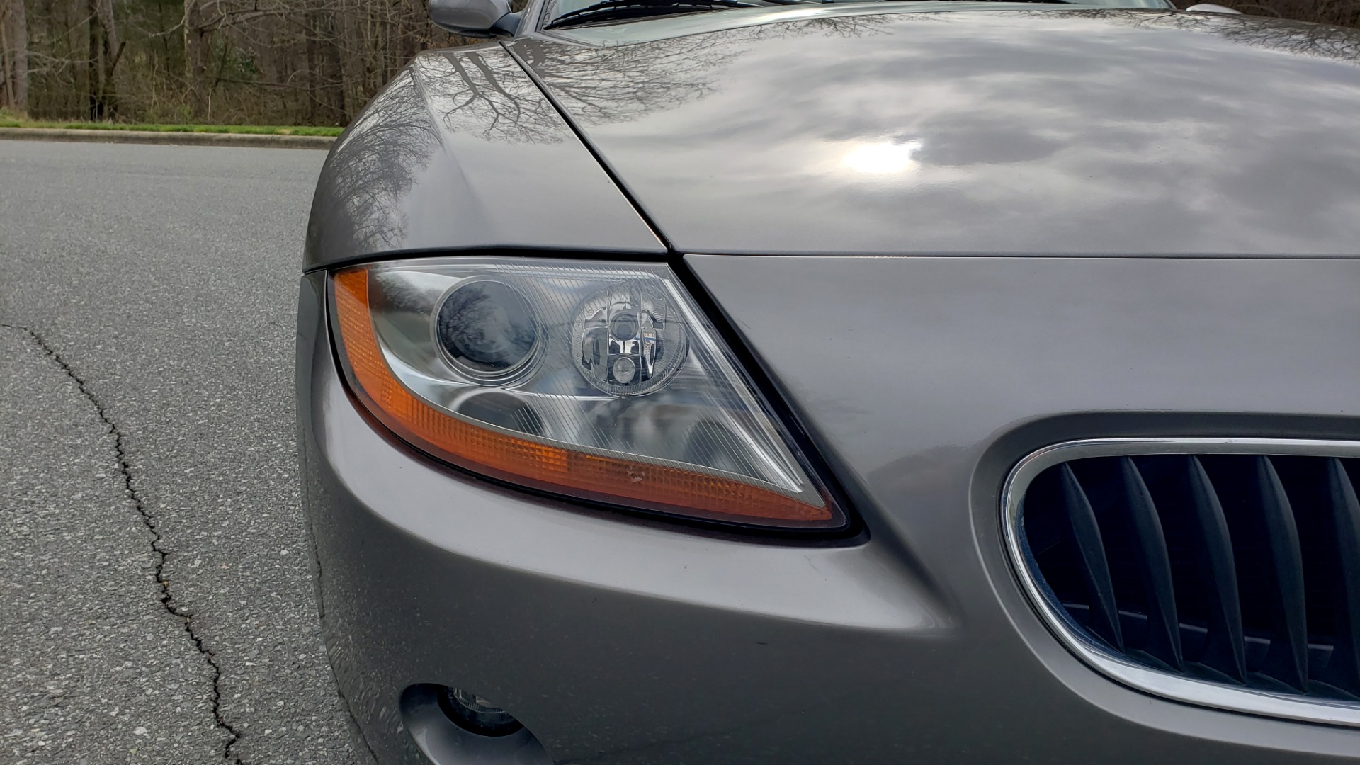 Used 2003 BMW Z4 3.0i ROADSTER / 6-SPD MAN / PREMIUM PKG / SPORT PKG / HTD STS for sale Sold at Formula Imports in Charlotte NC 28227 21