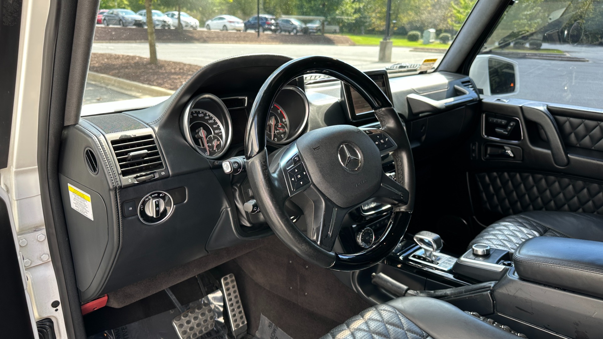 Used 2014 Mercedes-Benz G-Class G 63 AMG / DESIGNO LEATHER / DIAMOND STITCH / SPORTS SEATS / PA6 PKG for sale $67,995 at Formula Imports in Charlotte NC 28227 11