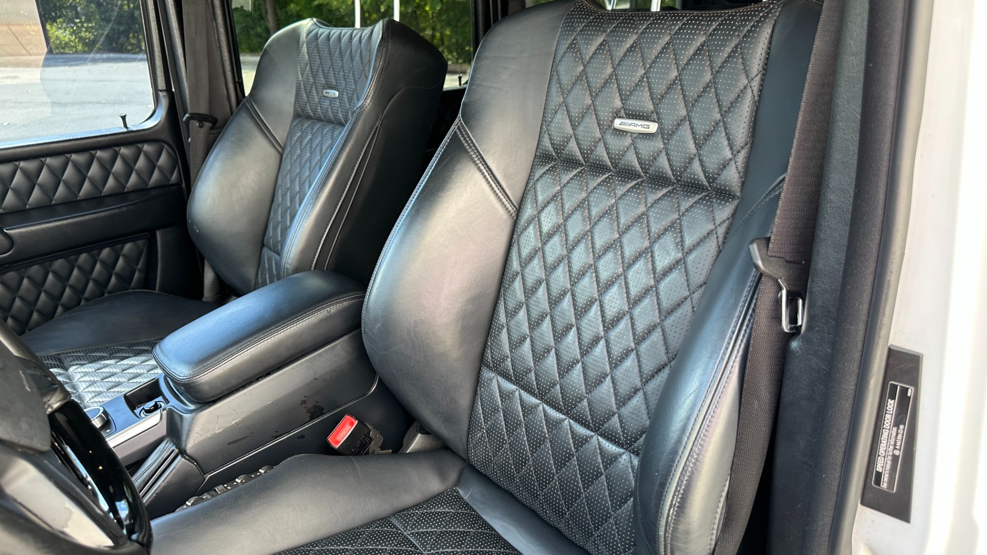Used 2014 Mercedes-Benz G-Class G 63 AMG / DESIGNO LEATHER / DIAMOND STITCH / SPORTS SEATS / PA6 PKG for sale $67,995 at Formula Imports in Charlotte NC 28227 13