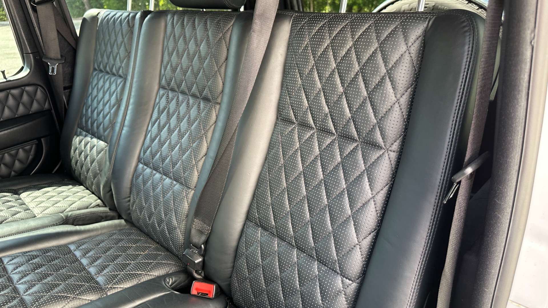 Used 2014 Mercedes-Benz G-Class G 63 AMG / DESIGNO LEATHER / DIAMOND STITCH / SPORTS SEATS / PA6 PKG for sale $67,995 at Formula Imports in Charlotte NC 28227 24