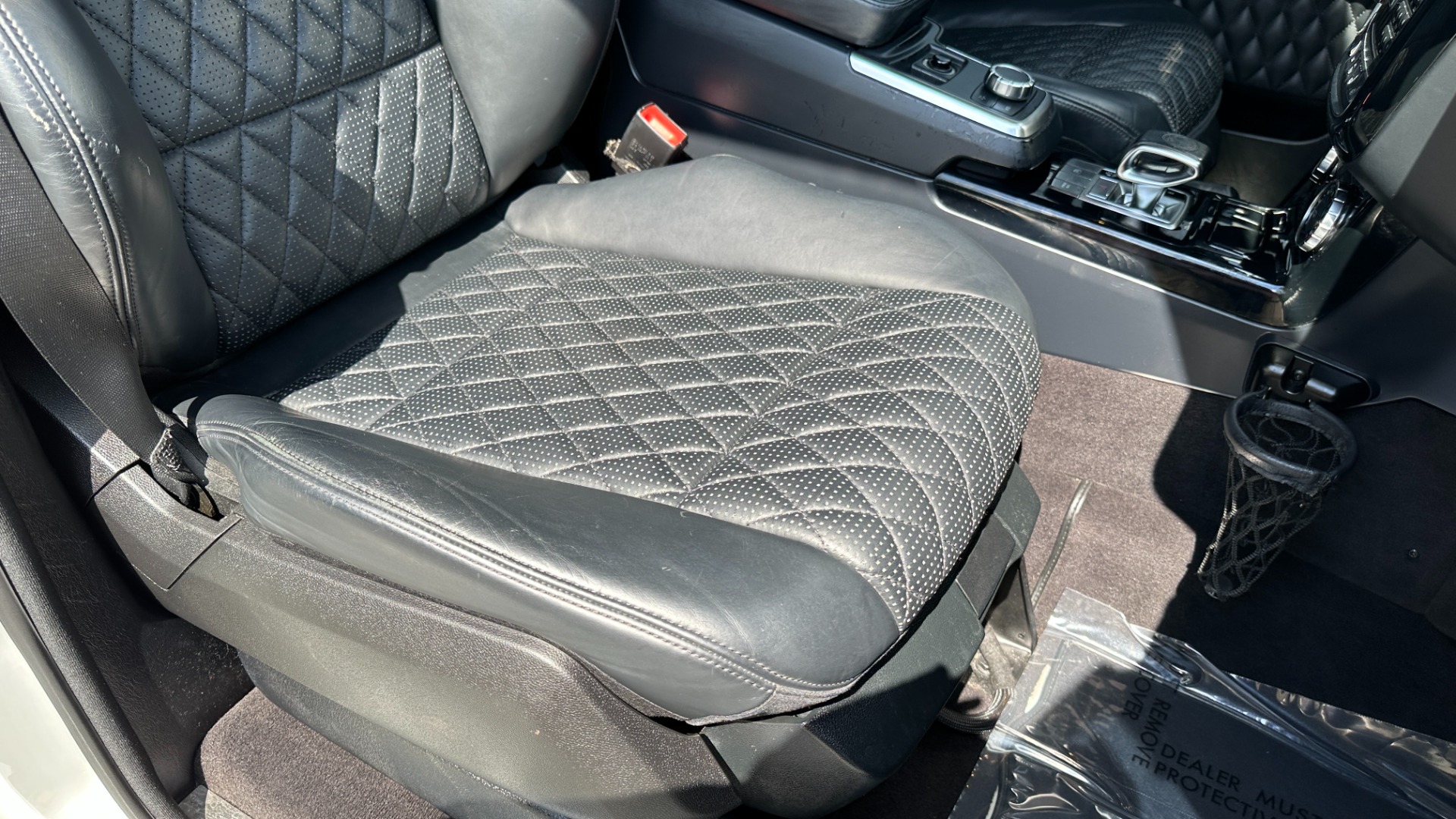 Used 2014 Mercedes-Benz G-Class G 63 AMG / DESIGNO LEATHER / DIAMOND STITCH / SPORTS SEATS / PA6 PKG for sale Sold at Formula Imports in Charlotte NC 28227 35