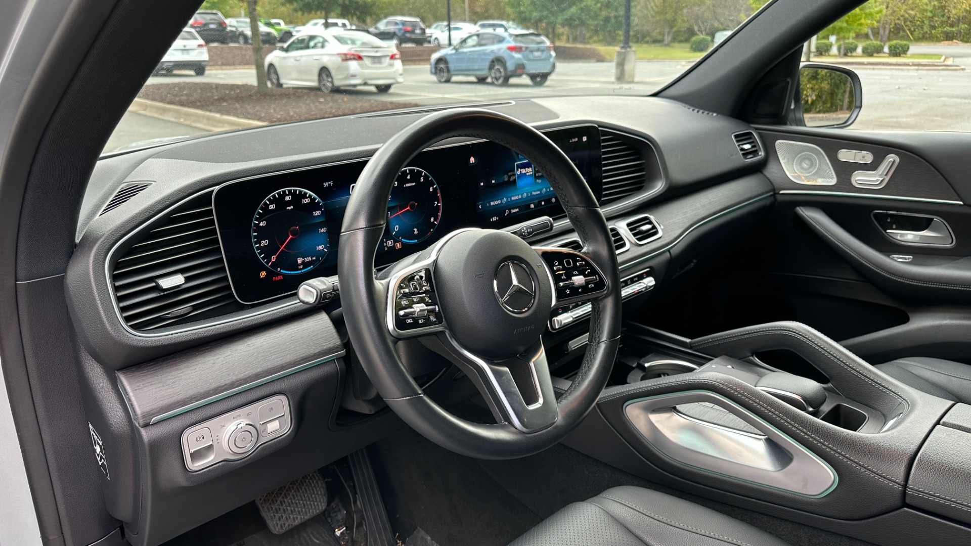 Used 2022 Mercedes-Benz GLE GLE350 / 20IN WHEELS / PREMIUM PACKAGE / OAK WOOD TRIM for sale $56,000 at Formula Imports in Charlotte NC 28227 11
