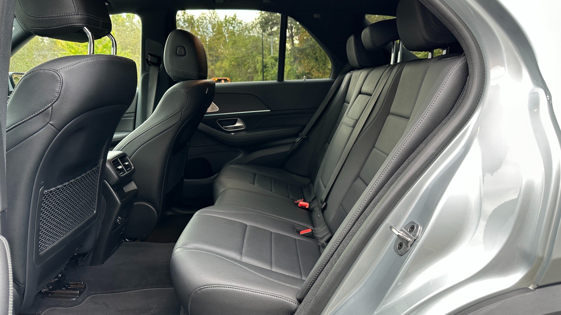 Used 2022 Mercedes-Benz GLE GLE350 / 20IN WHEELS / PREMIUM PACKAGE / OAK WOOD TRIM for sale $56,000 at Formula Imports in Charlotte NC 28227 22
