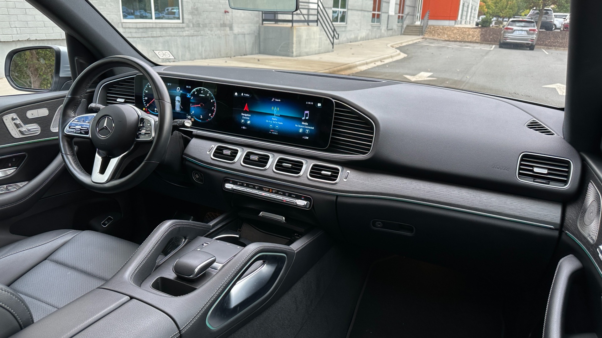 Used 2022 Mercedes-Benz GLE GLE350 / 20IN WHEELS / PREMIUM PACKAGE / OAK WOOD TRIM for sale Sold at Formula Imports in Charlotte NC 28227 28
