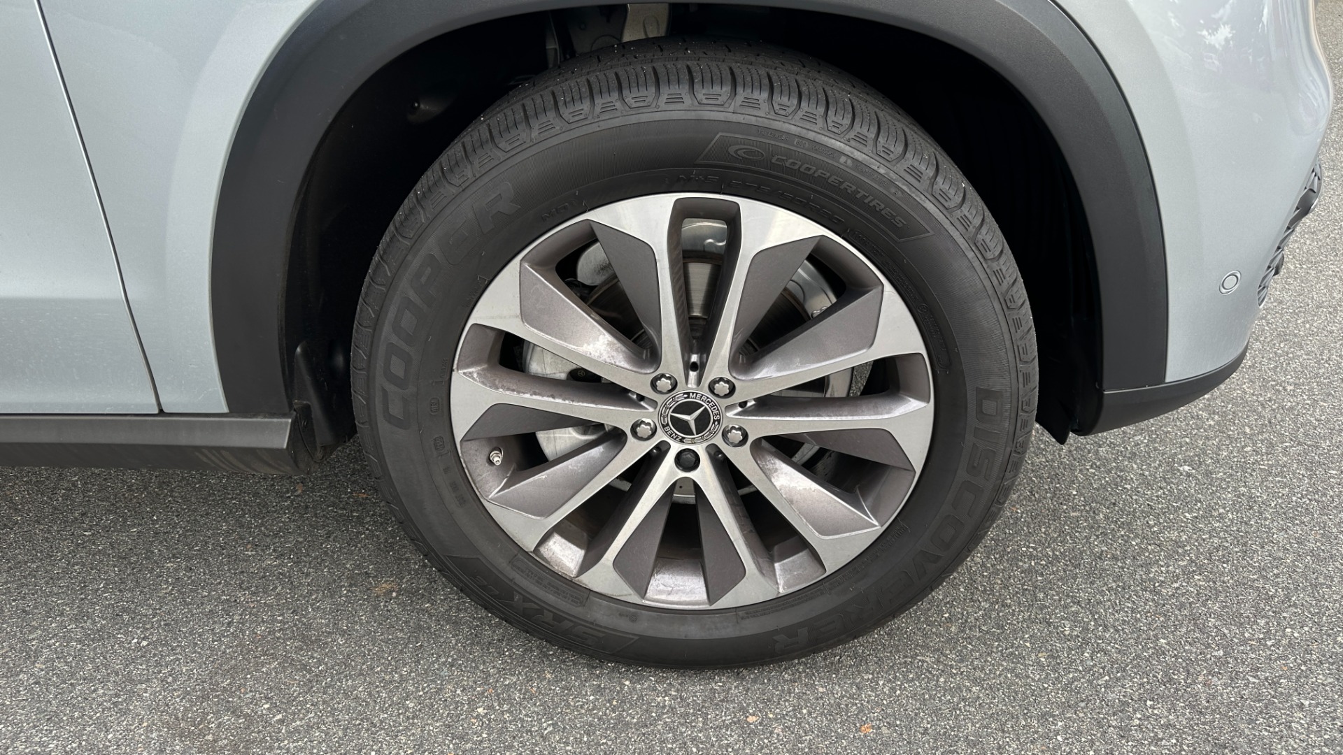Used 2022 Mercedes-Benz GLE GLE350 / 20IN WHEELS / PREMIUM PACKAGE / OAK WOOD TRIM for sale $56,000 at Formula Imports in Charlotte NC 28227 42