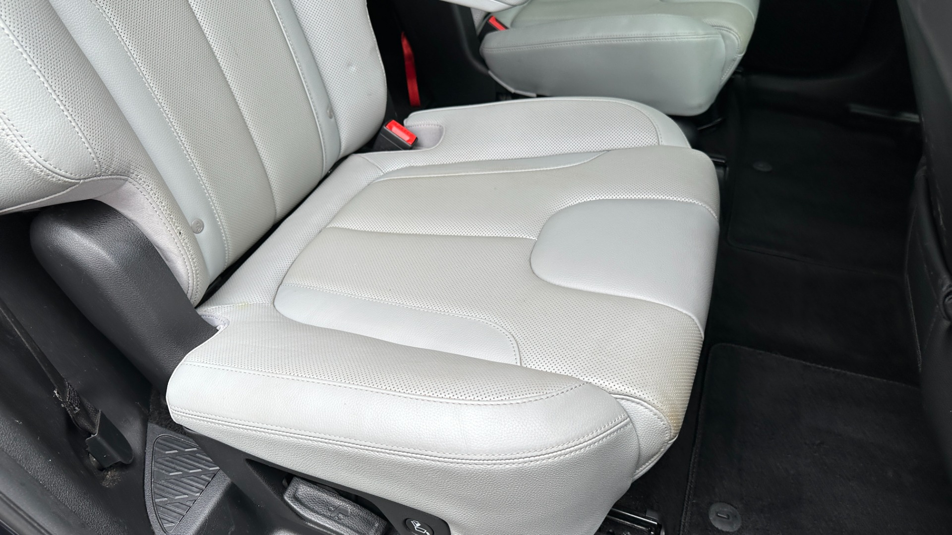 Used 2020 Hyundai Palisade SEL / CONVENIENCE / PREMIUM / SUNROOF / DRIVE GUIDANCE for sale $30,995 at Formula Imports in Charlotte NC 28227 39