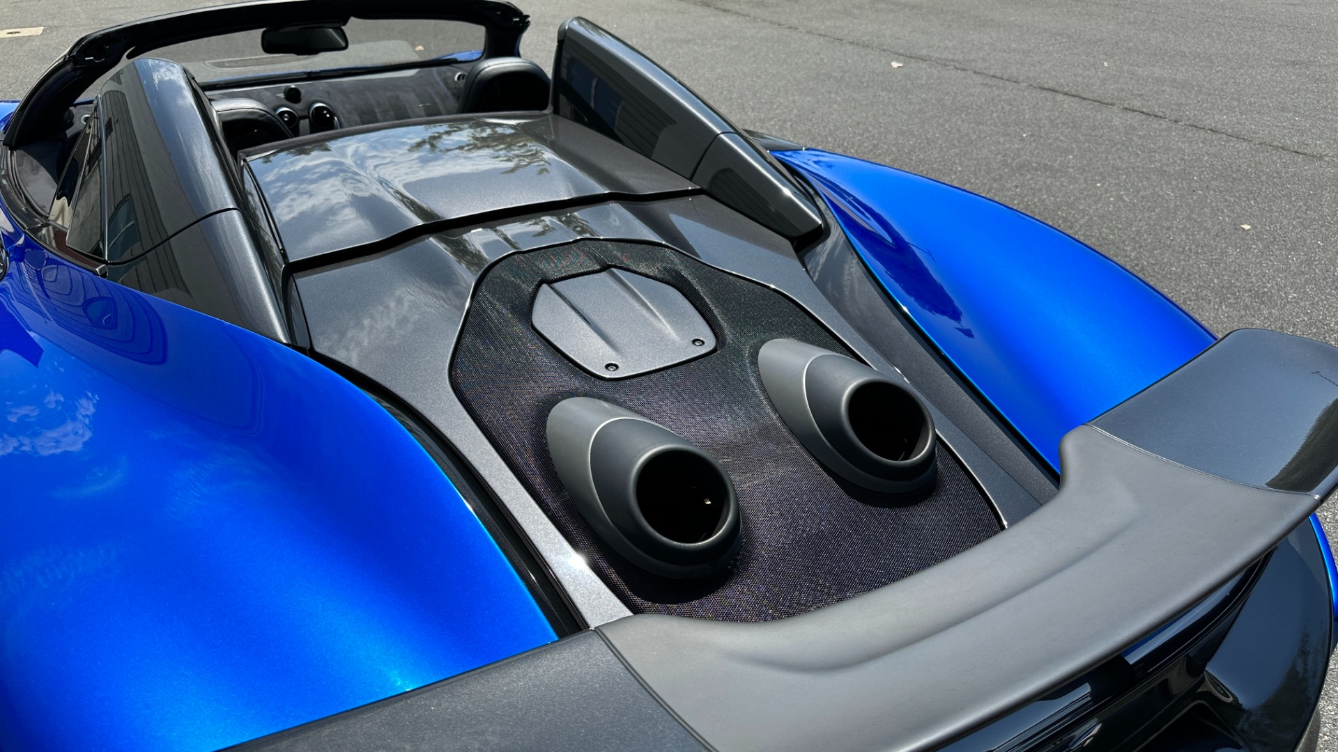 Used 2020 McLaren 600LT MSO CARBON FIBER / LUXURY PACK / CARBON EXT PKG / VEGA BLUE PAINT / BLUE ST for sale $249,999 at Formula Imports in Charlotte NC 28227 11
