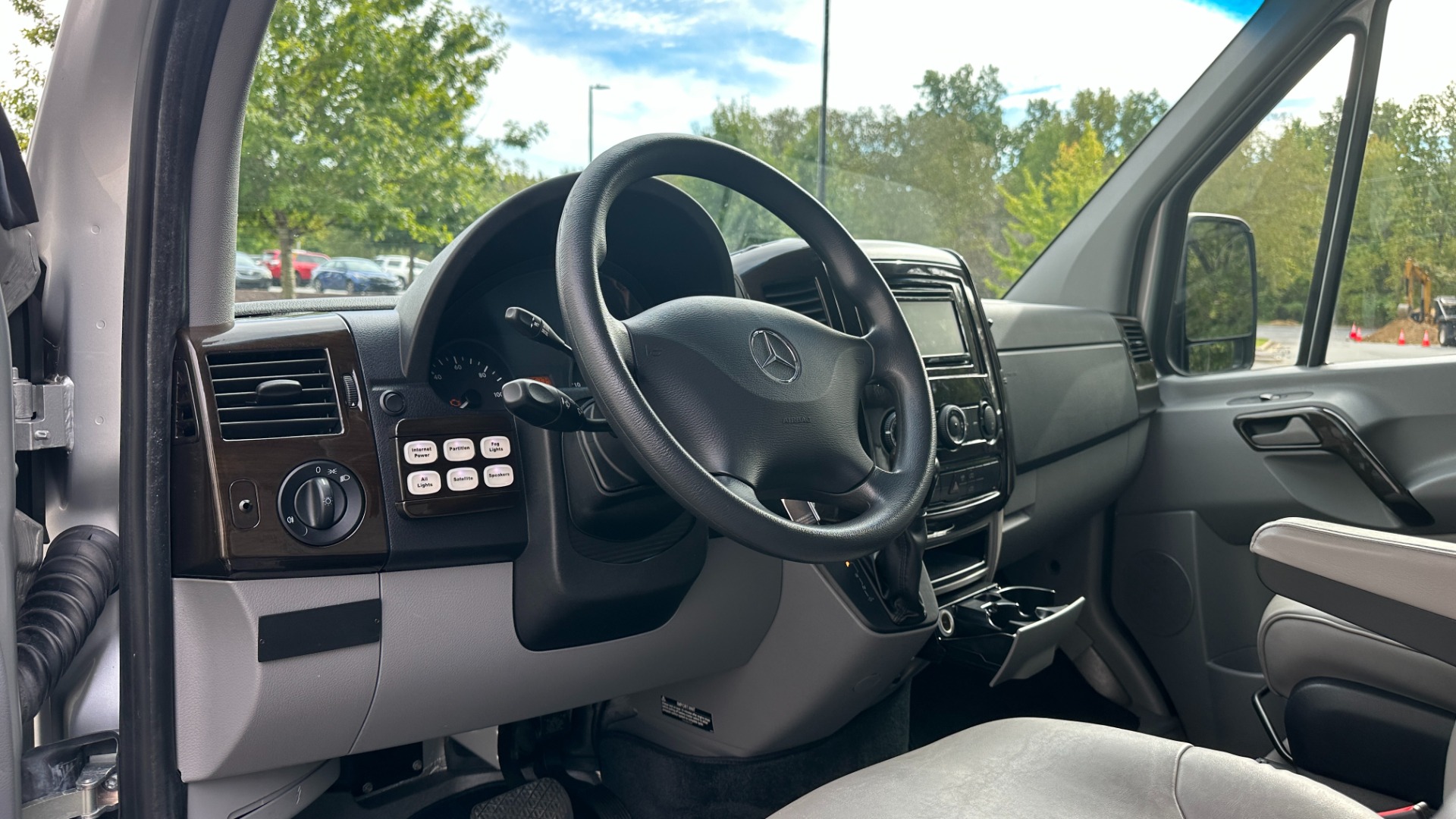 Used 2015 Mercedes-Benz Sprinter Cargo Vans EXT / MIDWEST AUTOMOTIVE DESIGN / LUXURY SPRINTER / TV'S / WIFI / MORE!! for sale Sold at Formula Imports in Charlotte NC 28227 24