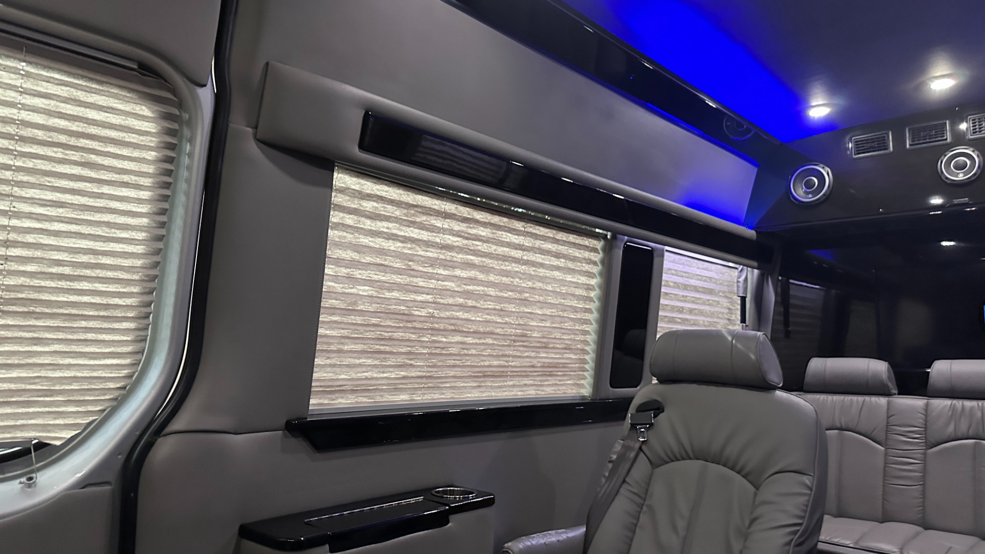 Used 2015 Mercedes-Benz Sprinter Cargo Vans EXT / MIDWEST AUTOMOTIVE DESIGN / LUXURY SPRINTER / TV'S / WIFI / MORE!! for sale $69,999 at Formula Imports in Charlotte NC 28227 85
