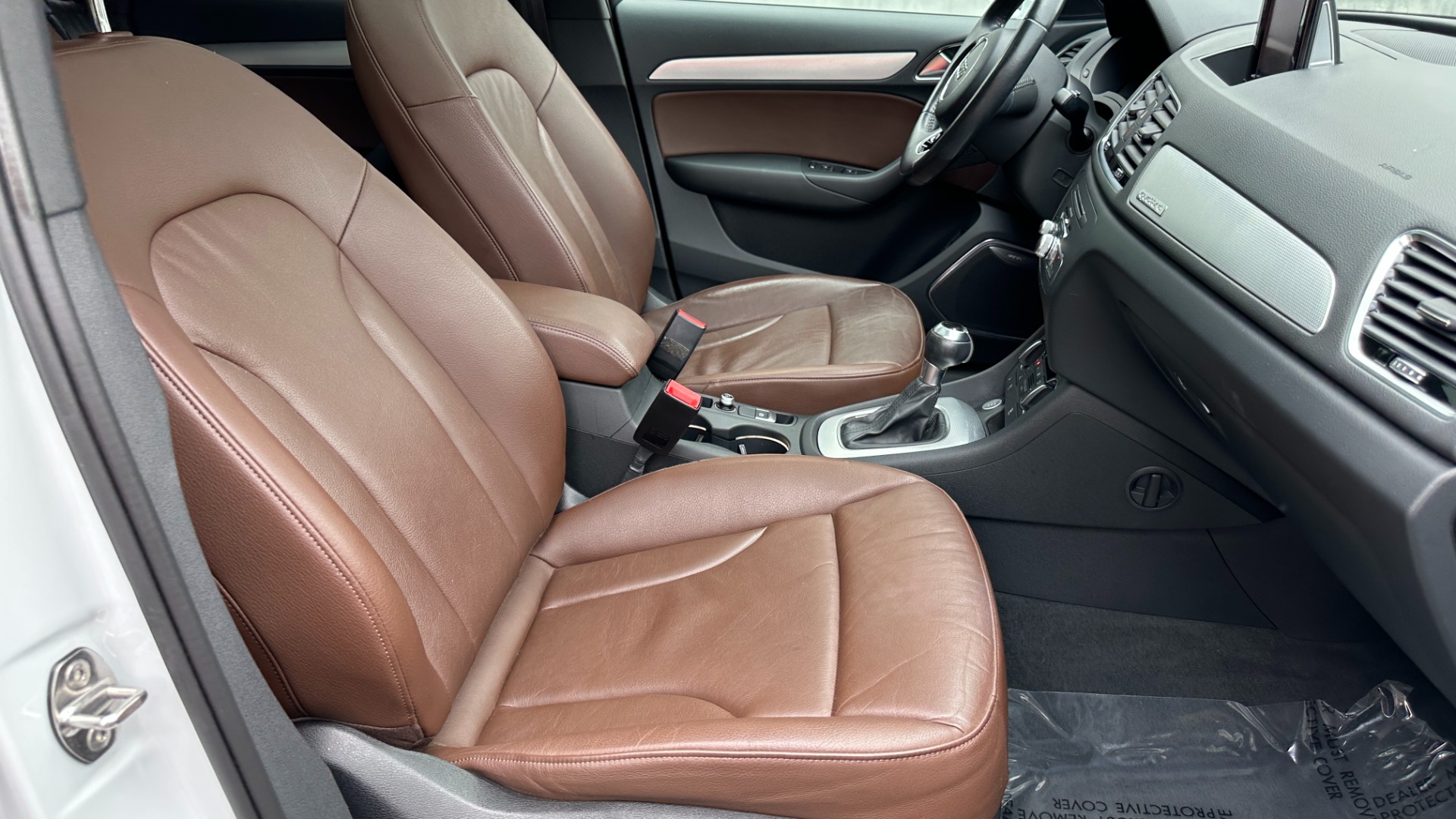 Used 2017 Audi Q3 PRESTIGE / PANORAMIC ROOF / NAV / HEATED SEATS for sale $22,795 at Formula Imports in Charlotte NC 28227 32