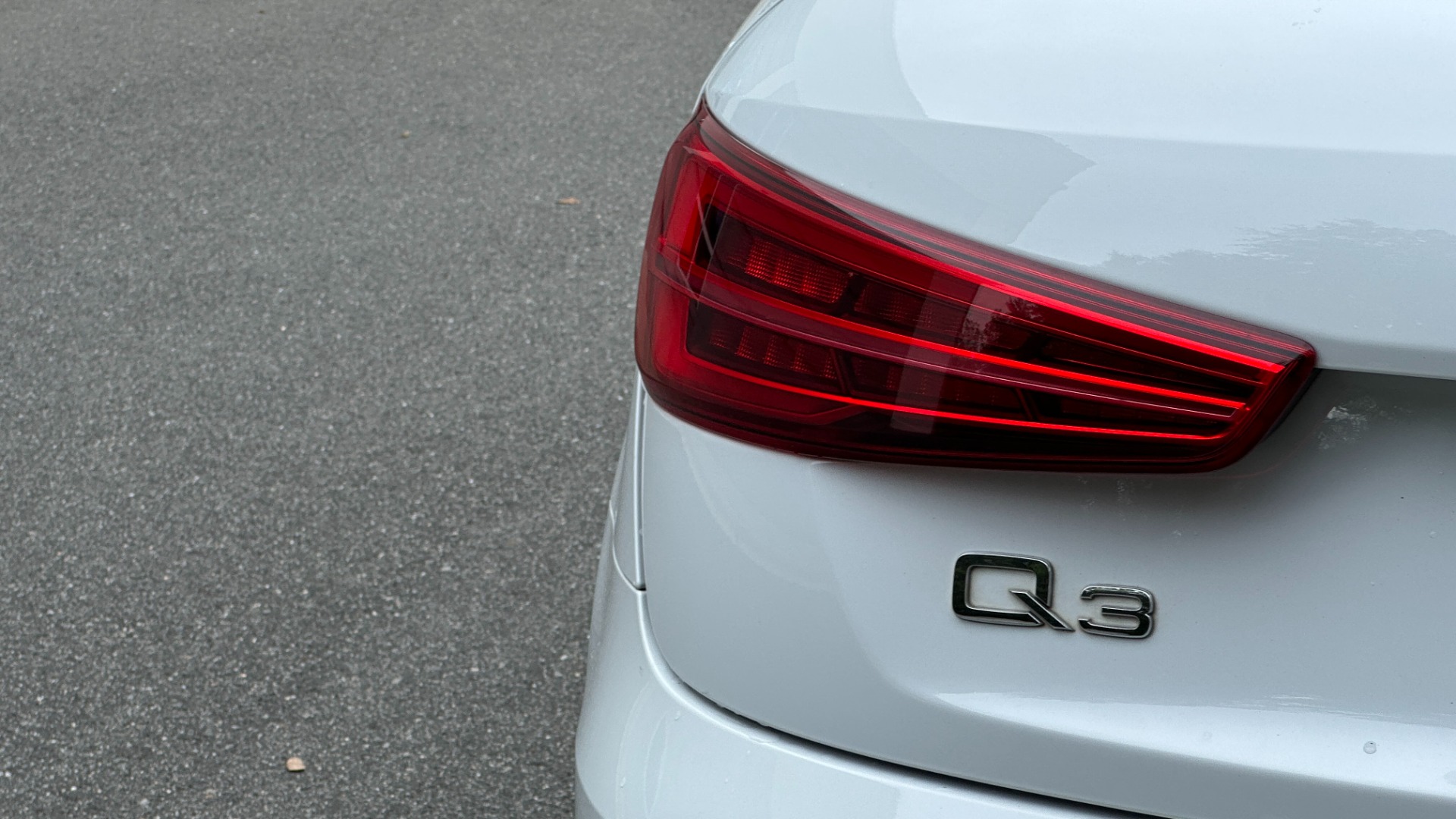 Used 2017 Audi Q3 PRESTIGE / PANORAMIC ROOF / NAV / HEATED SEATS for sale $22,795 at Formula Imports in Charlotte NC 28227 38
